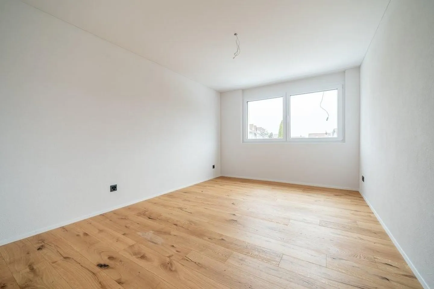 Modernes 2.5-Zimmer-Apartment - Foto 2 von 6