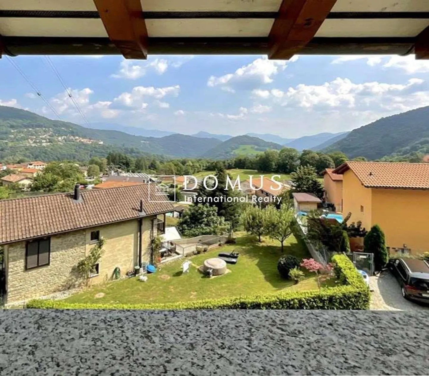 Maison indépendante avec jardin et vue - Photo 1 sur 13