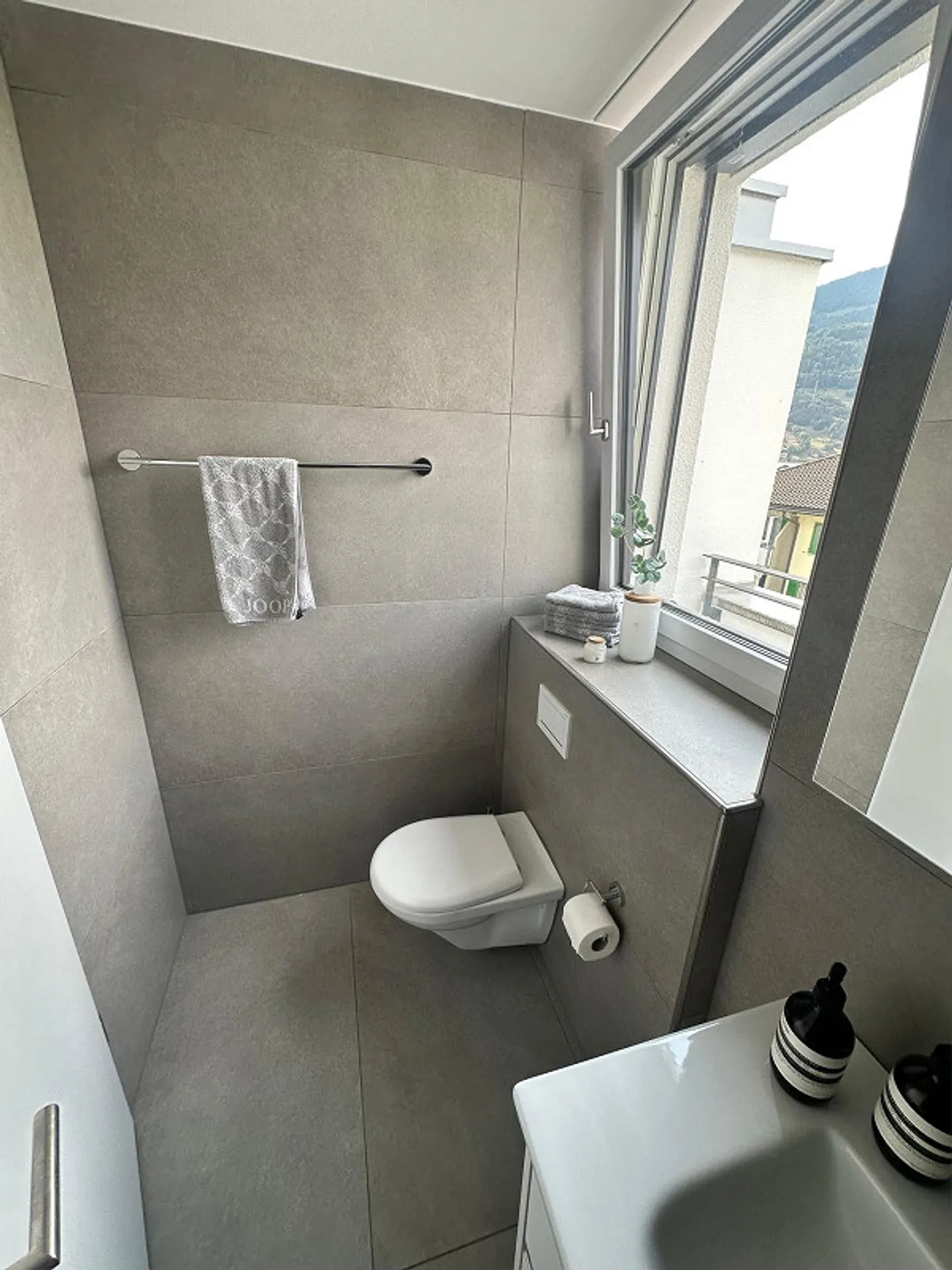 Belle appartement en attique de 4.5 pièces à Landquart - Photo 11 sur 14