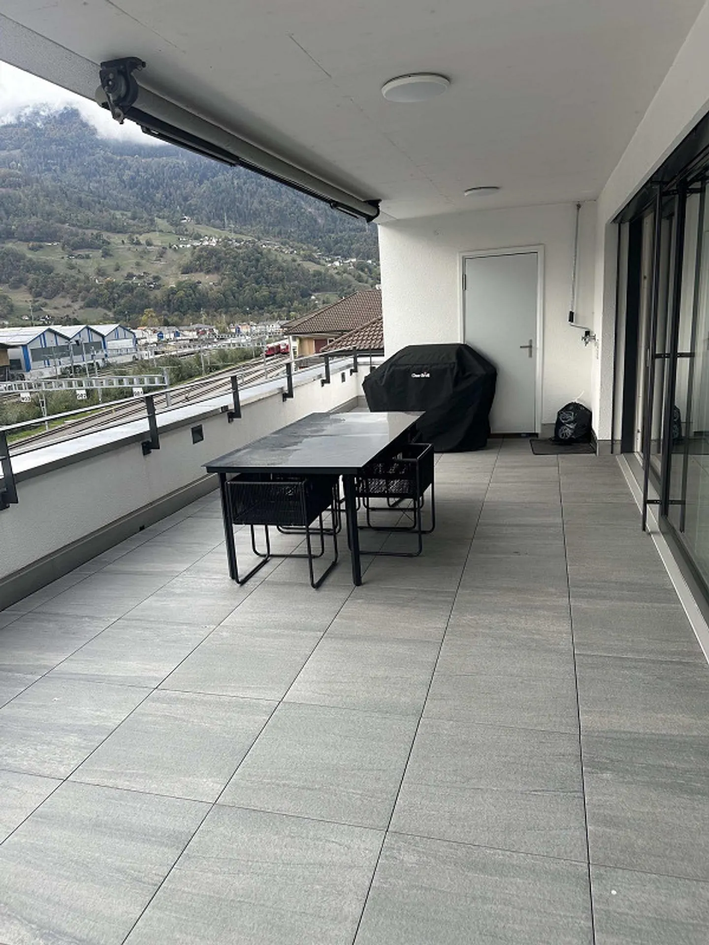 Belle appartement en attique de 4.5 pièces à Landquart - Photo 12 sur 14