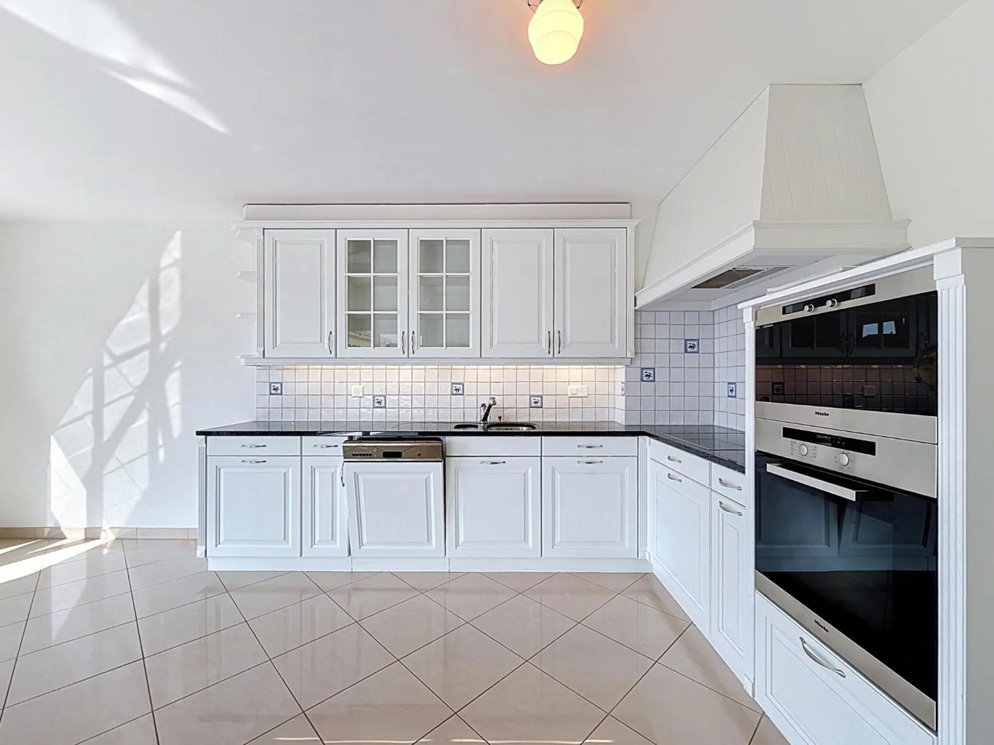 Appartamento 5.5 stanze - Foto 1 di 12