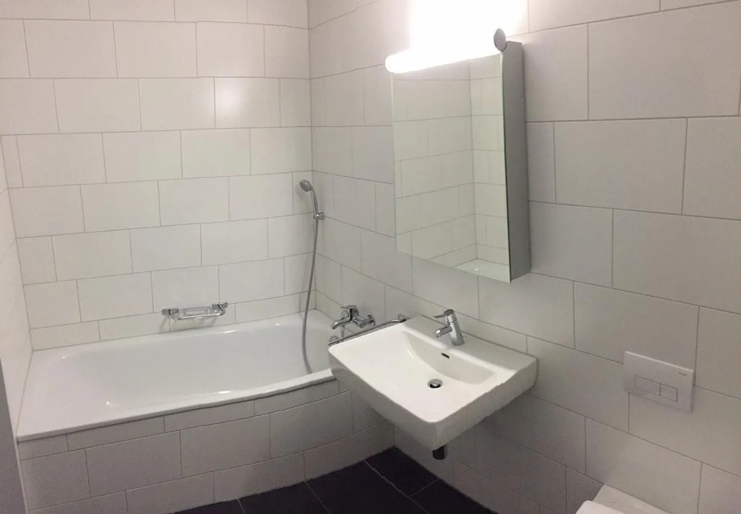 Modernes Apartment in Studen - Foto 3 von 9