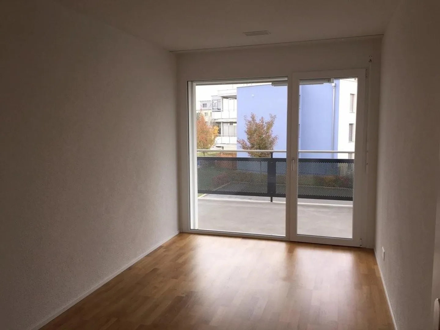 Modernes Apartment in Studen - Foto 7 von 9