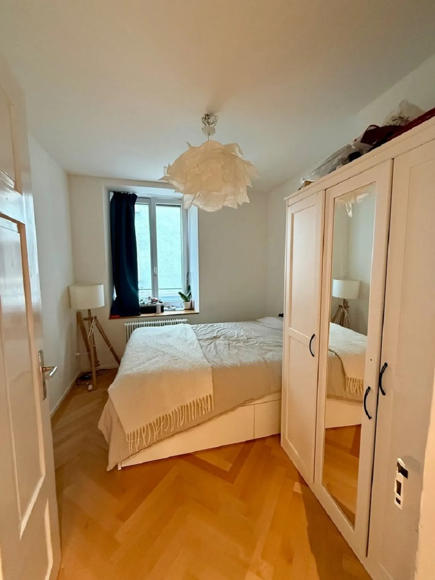 Charming Apartment in Historic Building - Photo 4 of 10