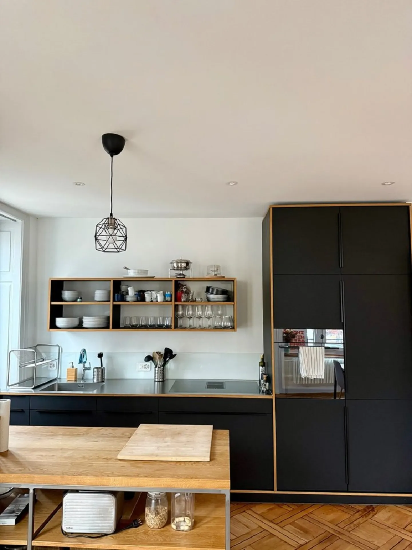 Charming Apartment in Historic Building - Photo 10 of 10