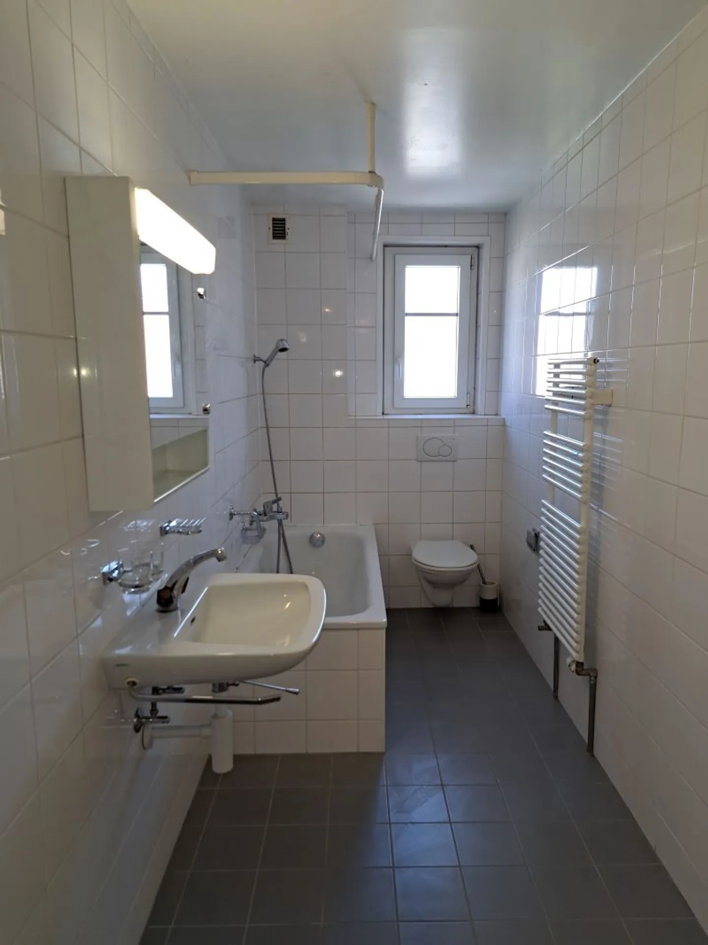 3.5 Room Apartment - Photo 6 of 6