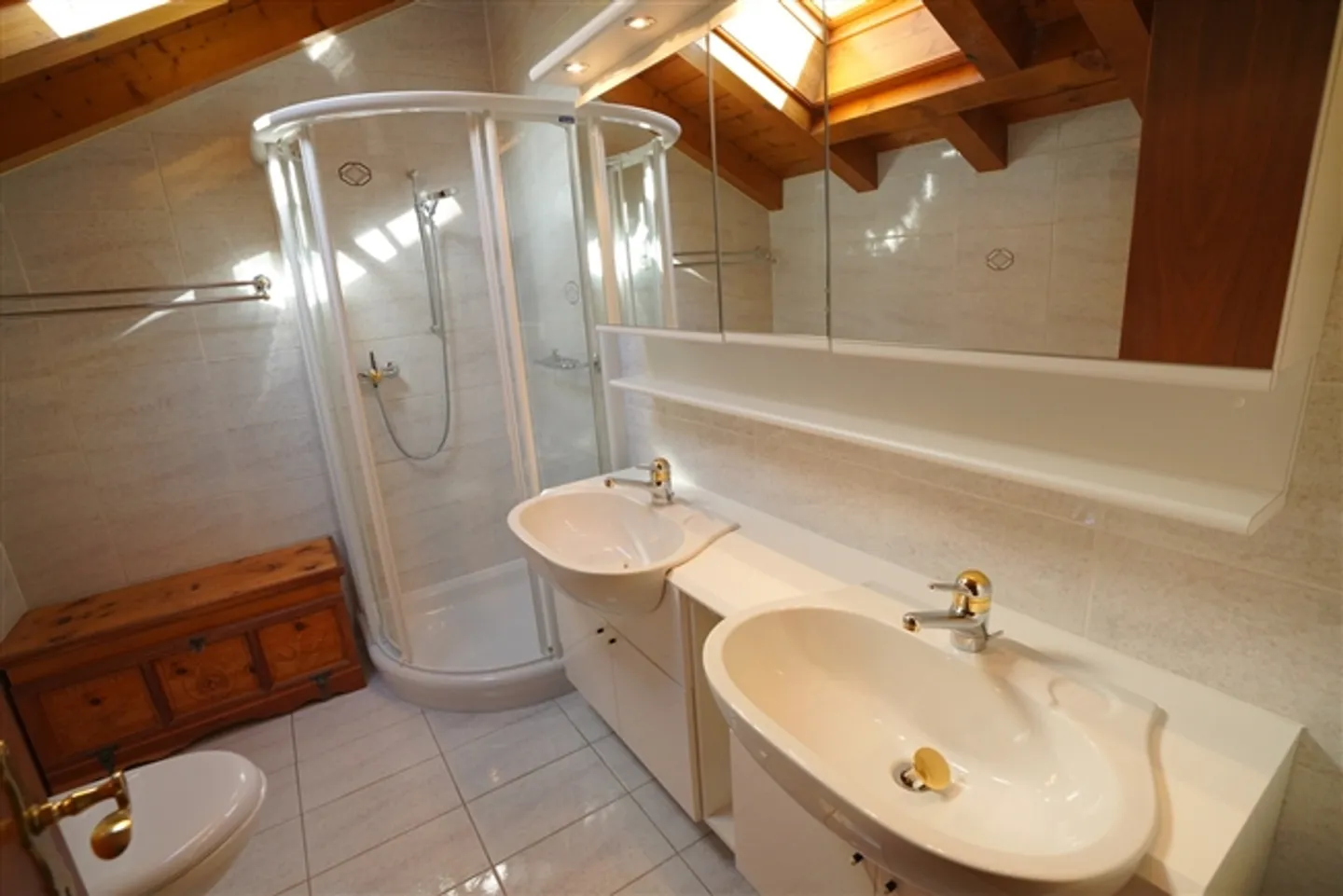 Beautiful Penthouse for Rent in Gravelone - Photo 18 of 20