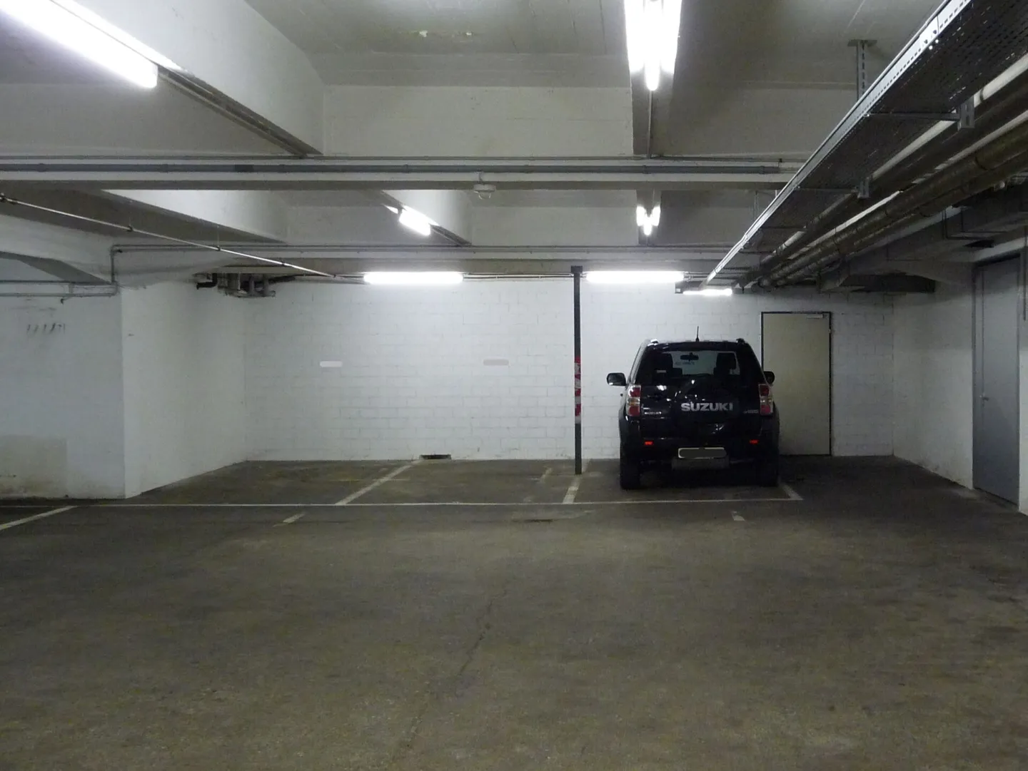 Cerchi un garage? La tua auto sarà felice di avere un posto caldo - Foto 1 di 1