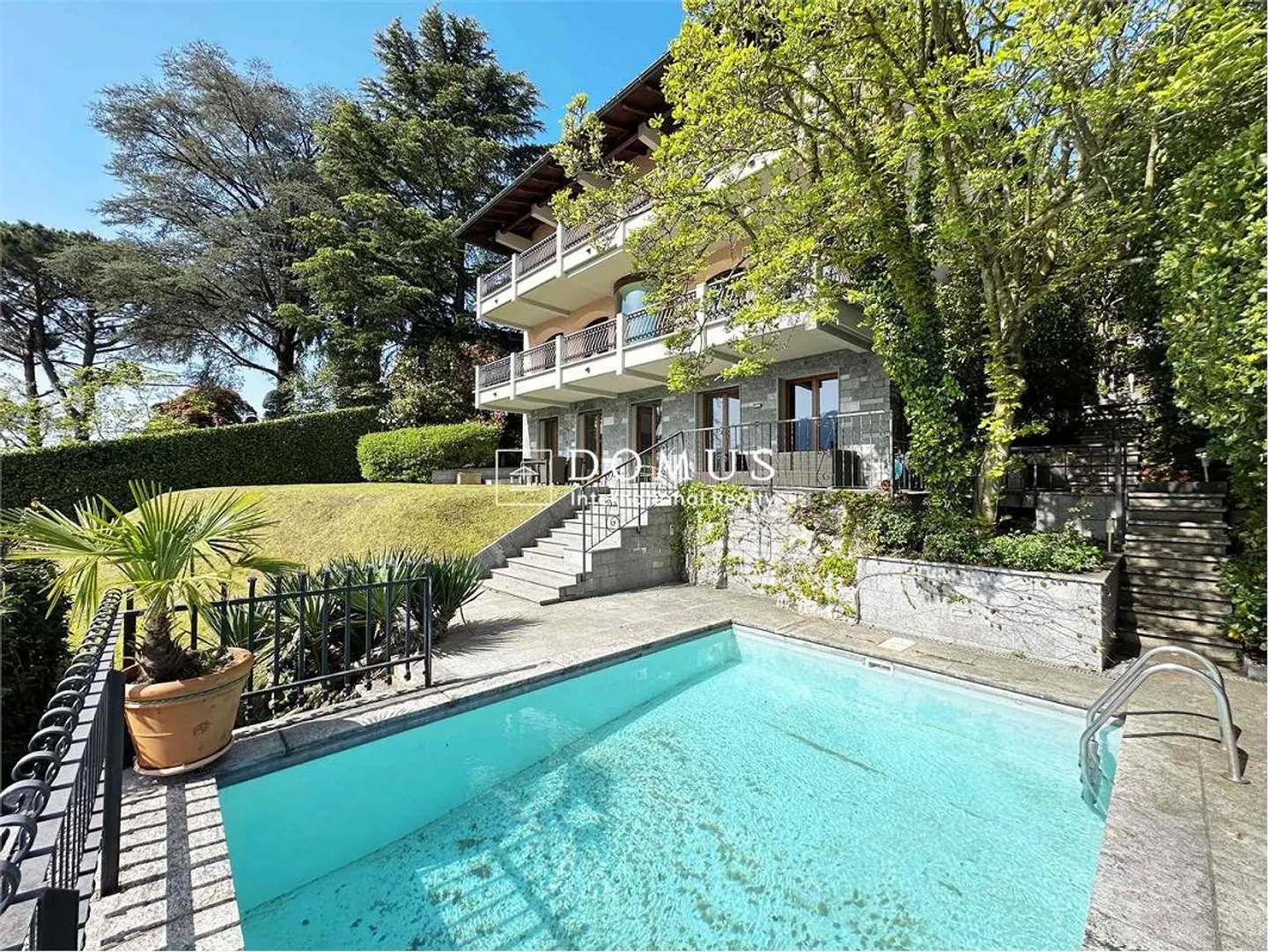 Eleganz am See, Villa mit großzügigem Blick - Foto 2 von 13