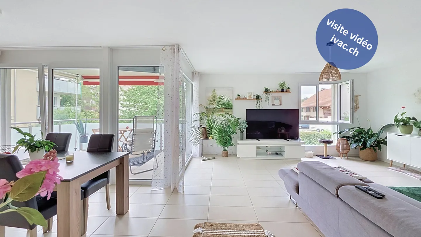 Appartement moderne à Dompierre - Photo 1 sur 15