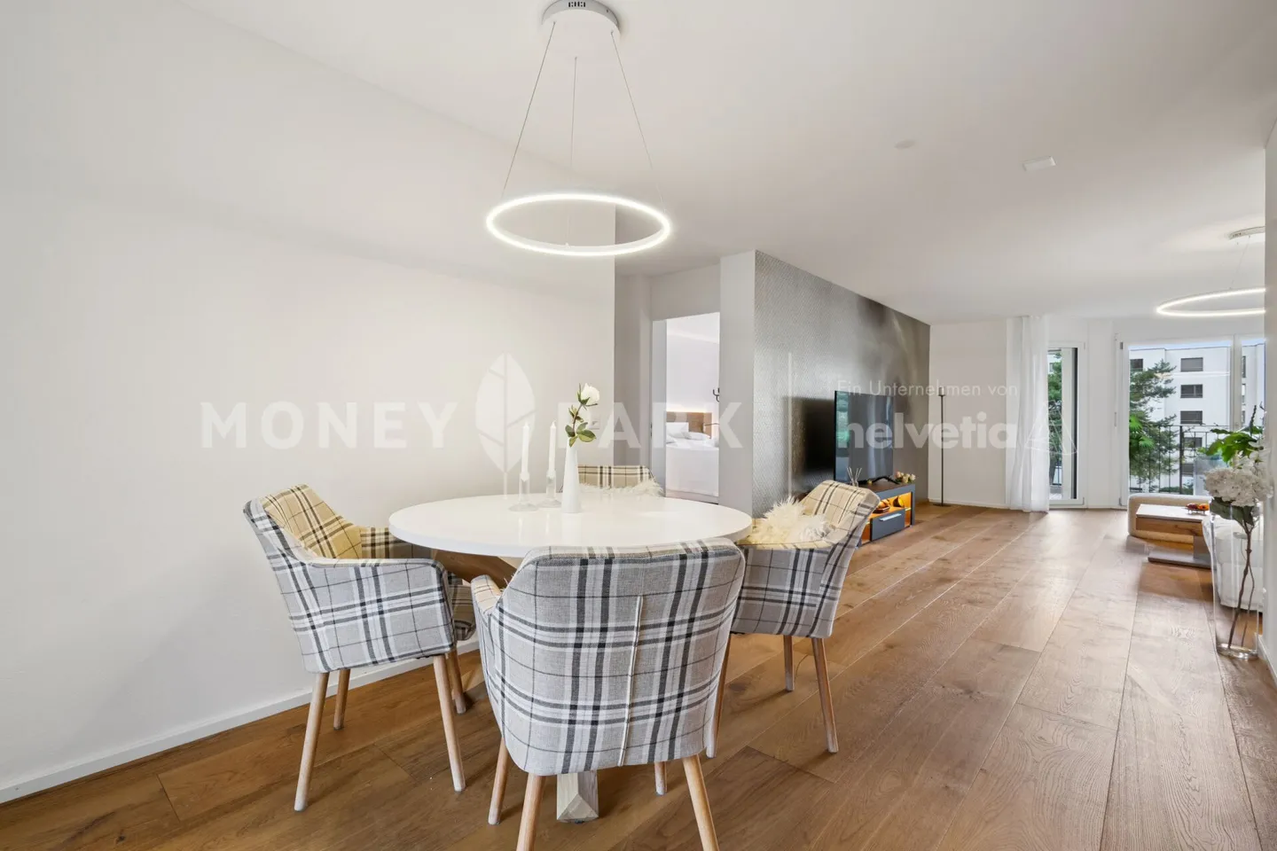 Appartement 3,5 pièces à tomber amoureux. Près de la nature. Calme. Et pourtant central à Chur - Photo 3 sur 11