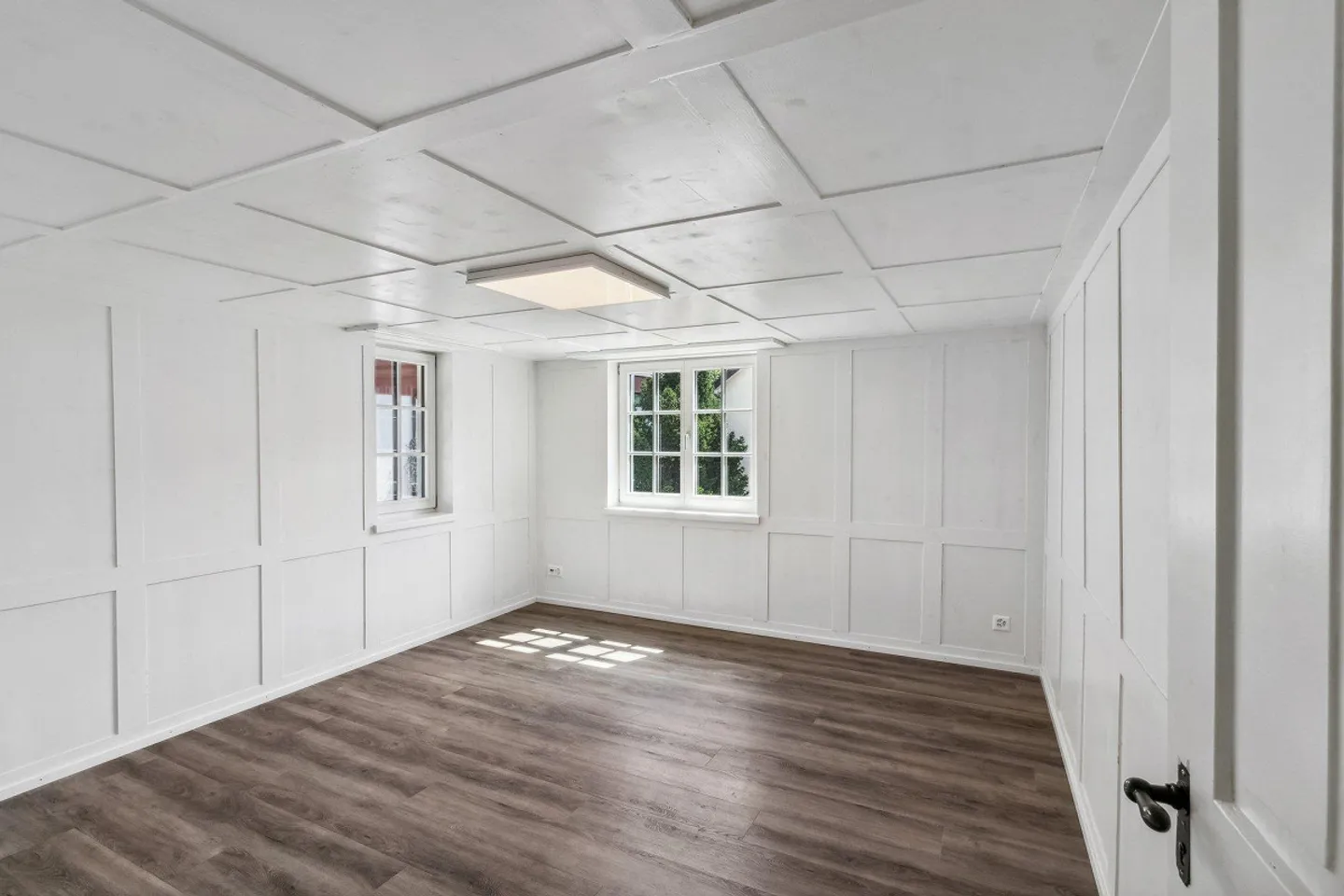 Maisonette elegante di 4,5 stanze nel cuore di Fällanden - Foto 4 di 8