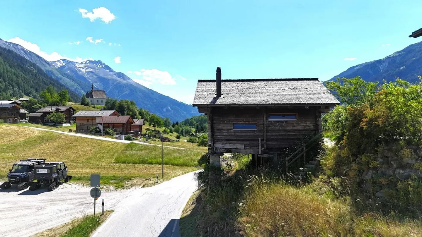 Ferienwohnung mit Alpenstadel & Naturidylle im Wallis - Foto 2 von 24