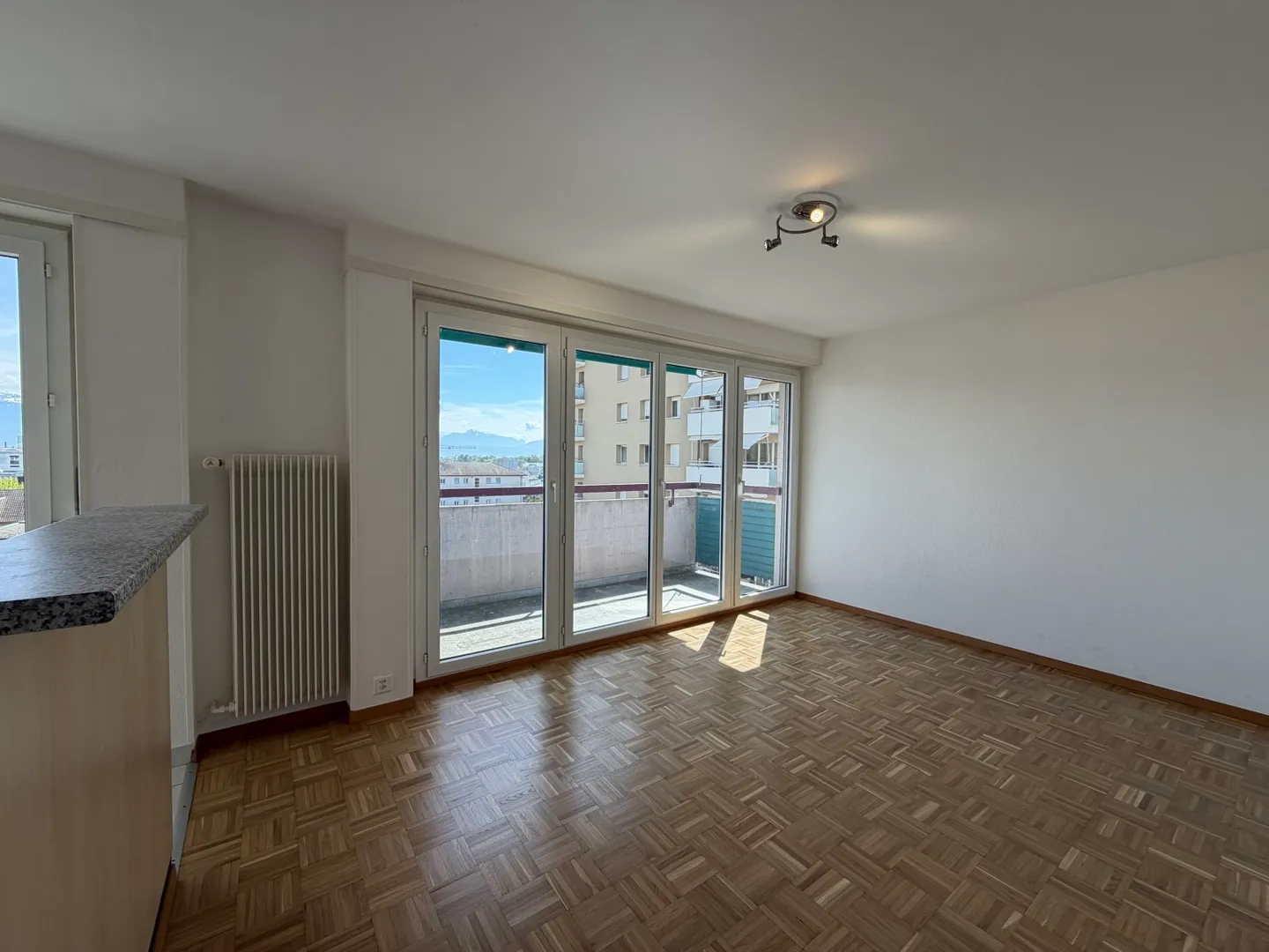 Appartamento luminoso con balcone - Foto 1 di 5