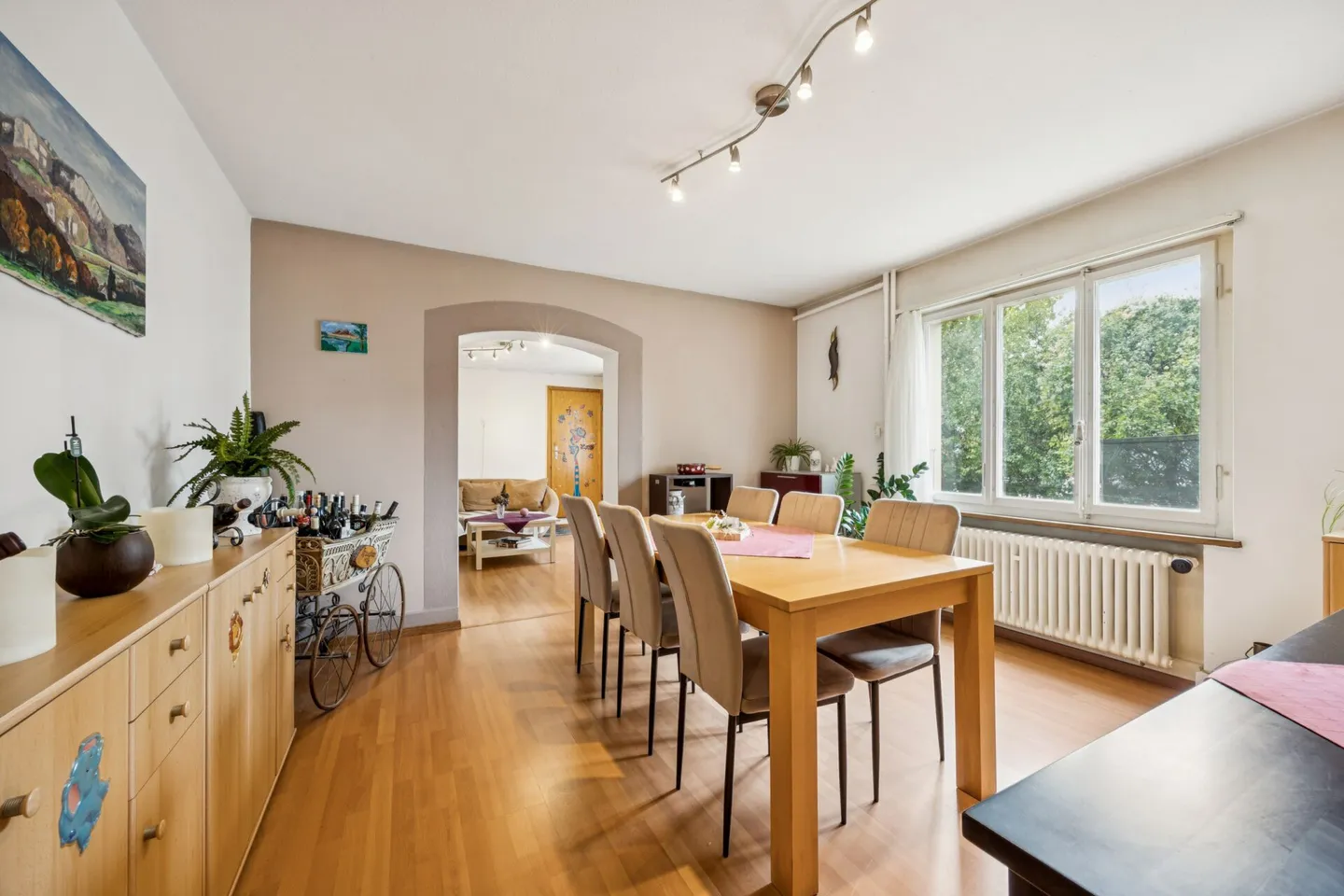 Casa bifamiliare nella zona commerciale - da ristrutturare e centralmente situata - Foto 3 di 13