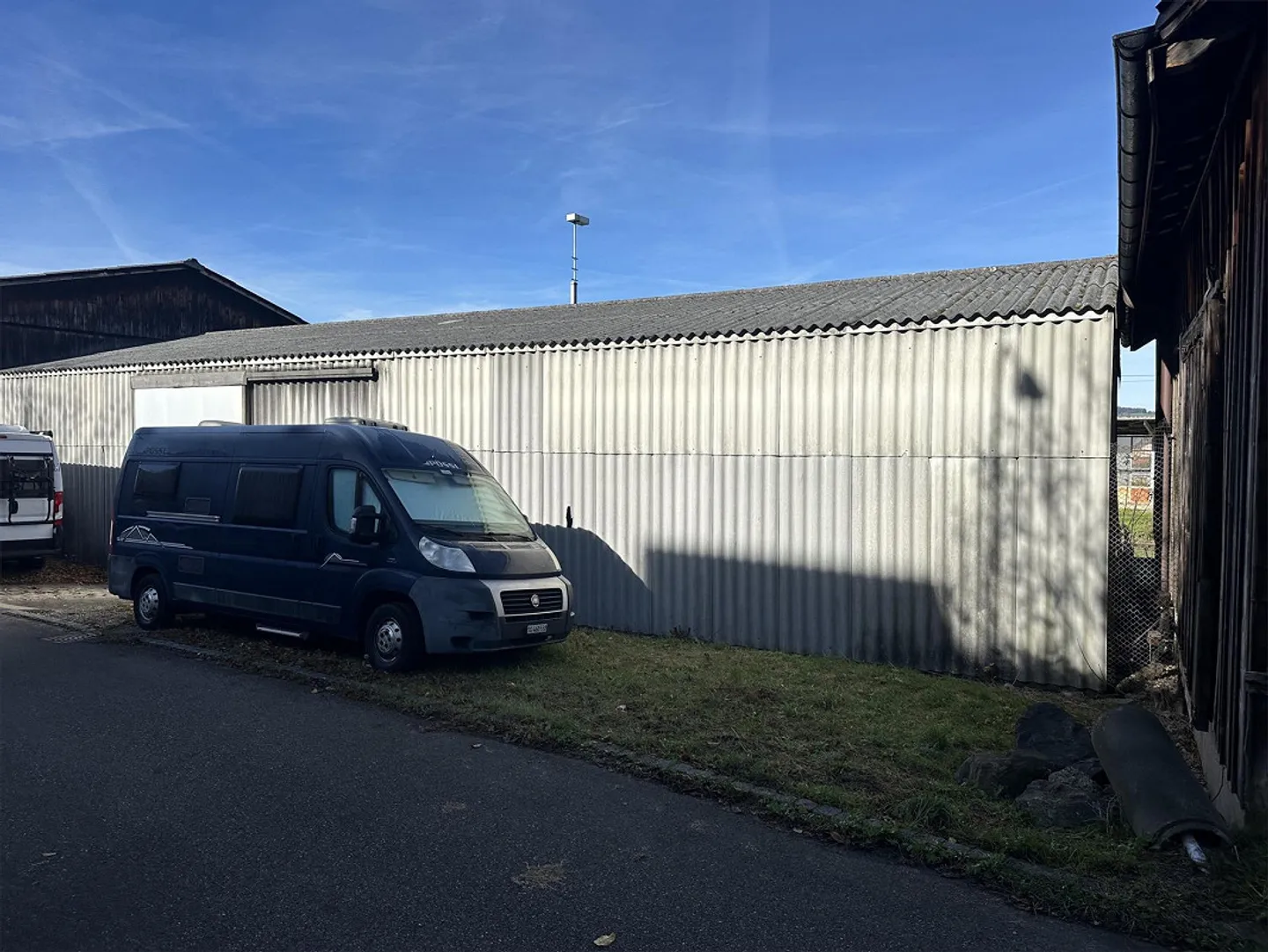 Camping-car, Caravane, Bateau. Places de stationnement à louer à Saint-Gall - Photo 5 sur 6