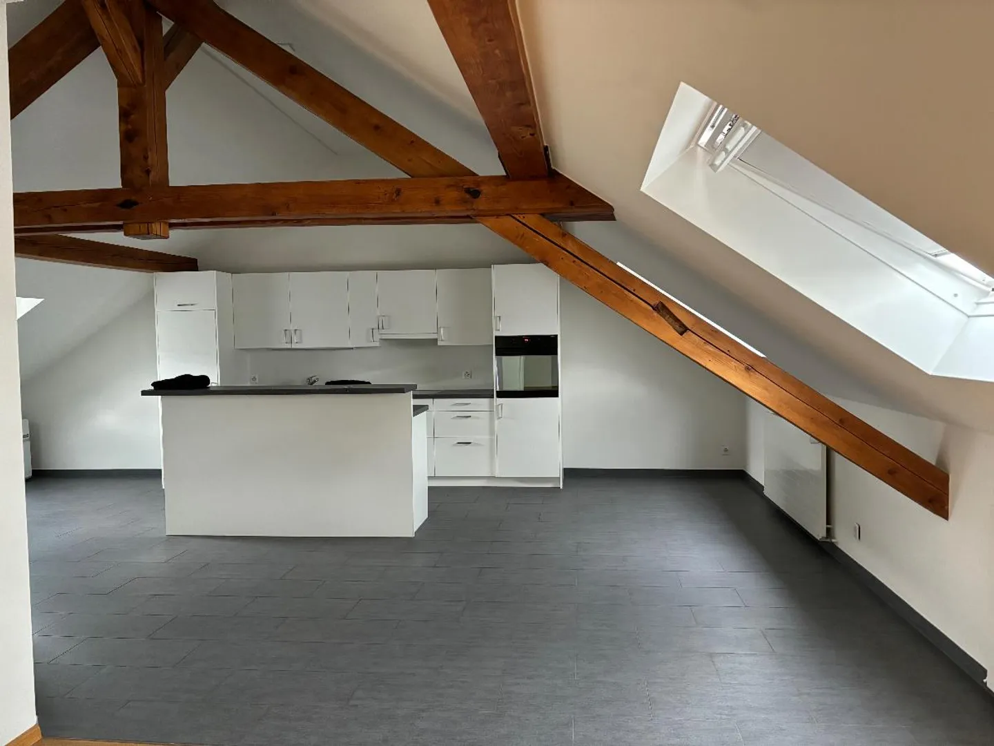 Appartement en Attique de 3 Chambres - Photo 5 sur 5