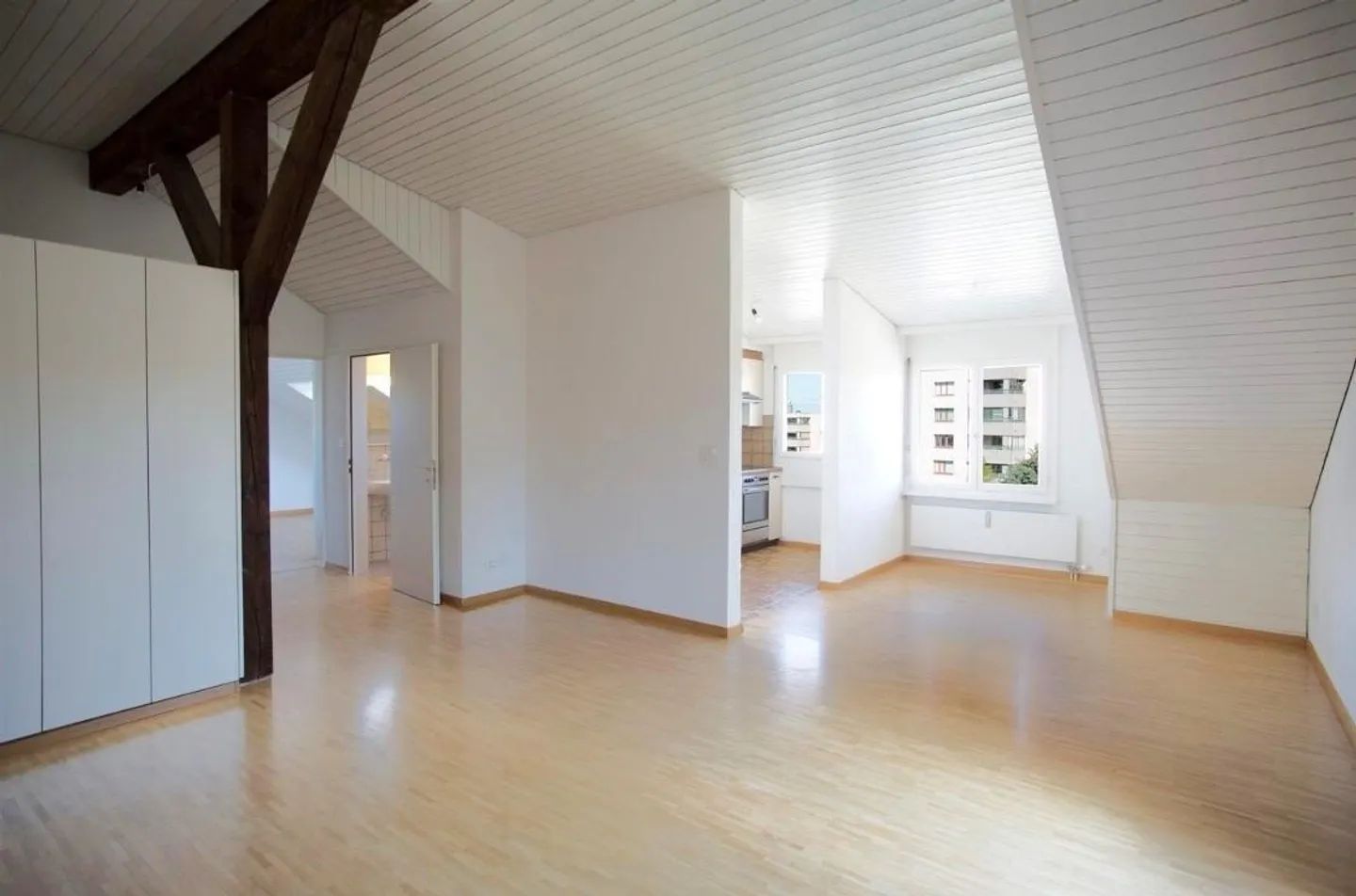 Helle 3.5-Zimmerwohnung - Foto 3 von 7