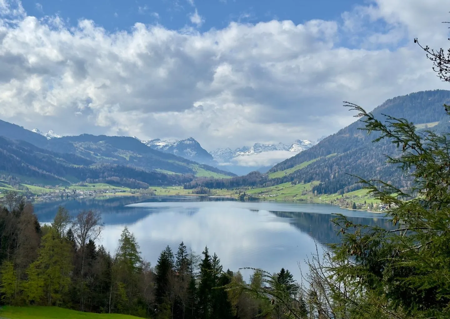 Zeitloses Wohnerlebnis in bester Lage mit Blick über den Ägerisee - Foto 21 von 23