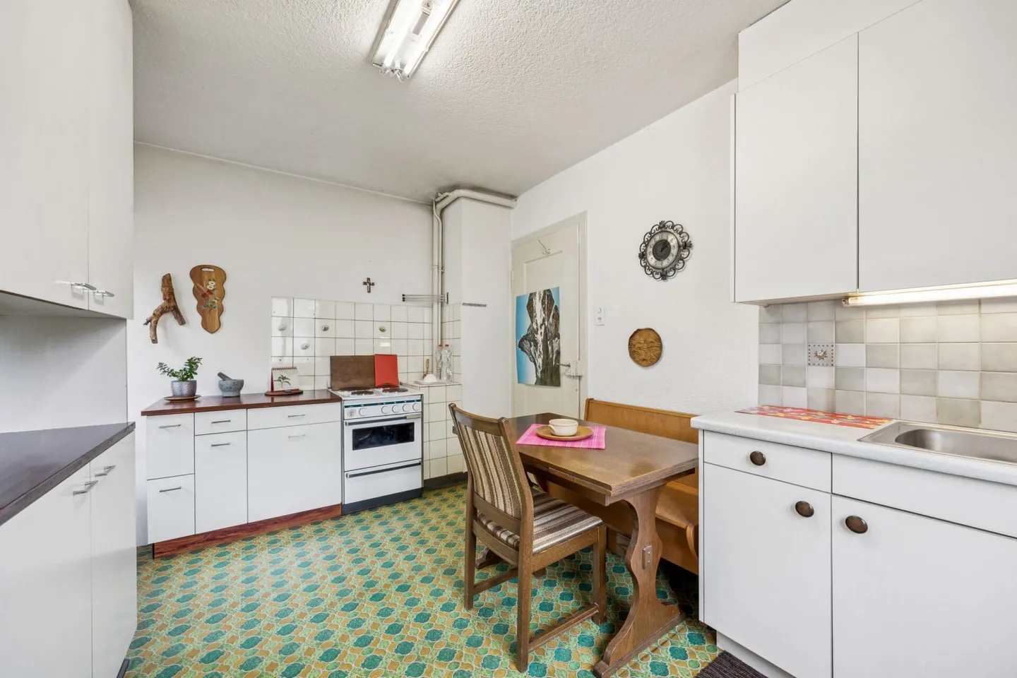Casa bifamiliare nella zona commerciale - da ristrutturare e centralmente situata - Foto 8 di 13