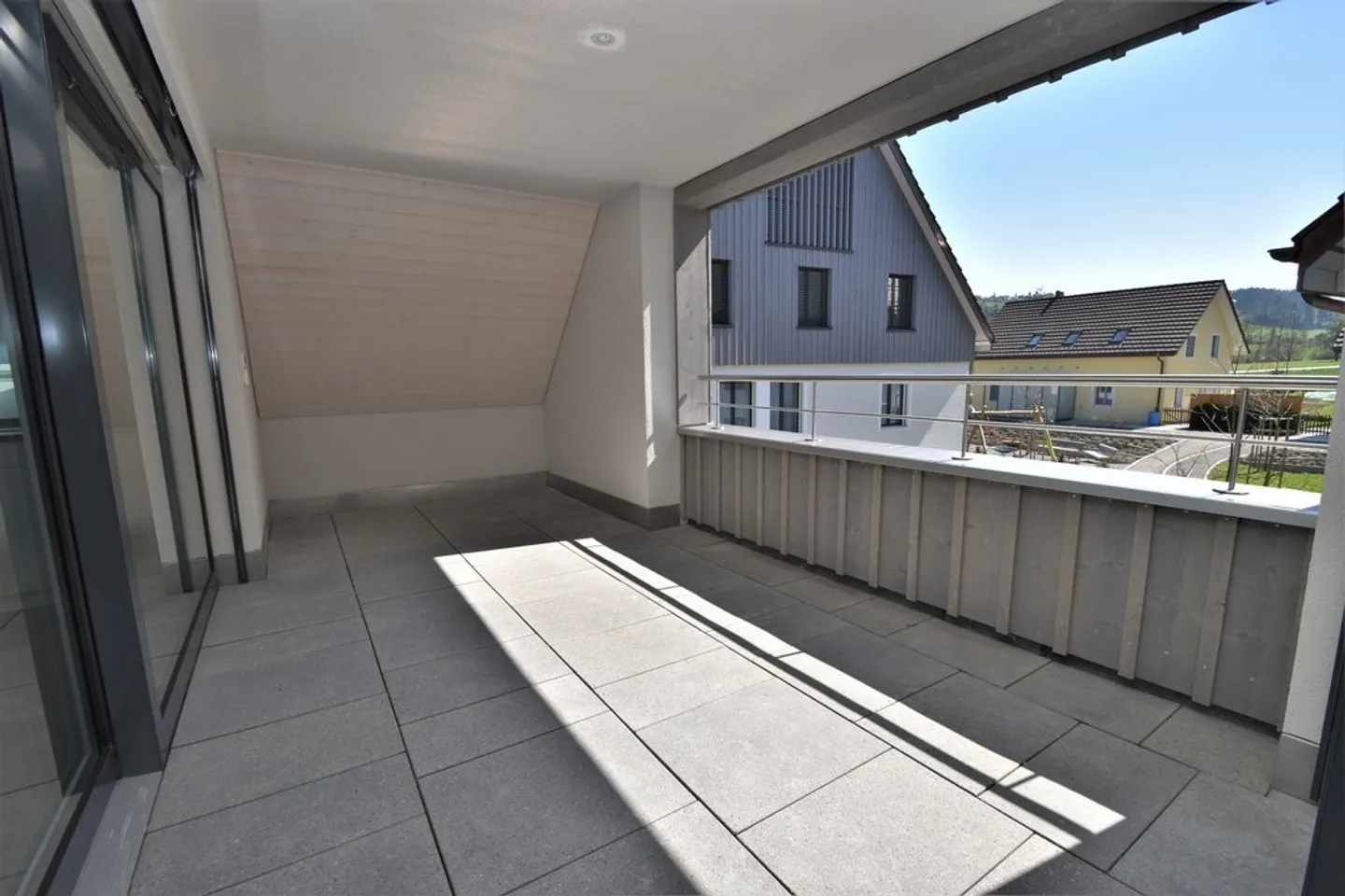 Charmante Duplexwohnung in Aesch ZH - Foto 4 von 12