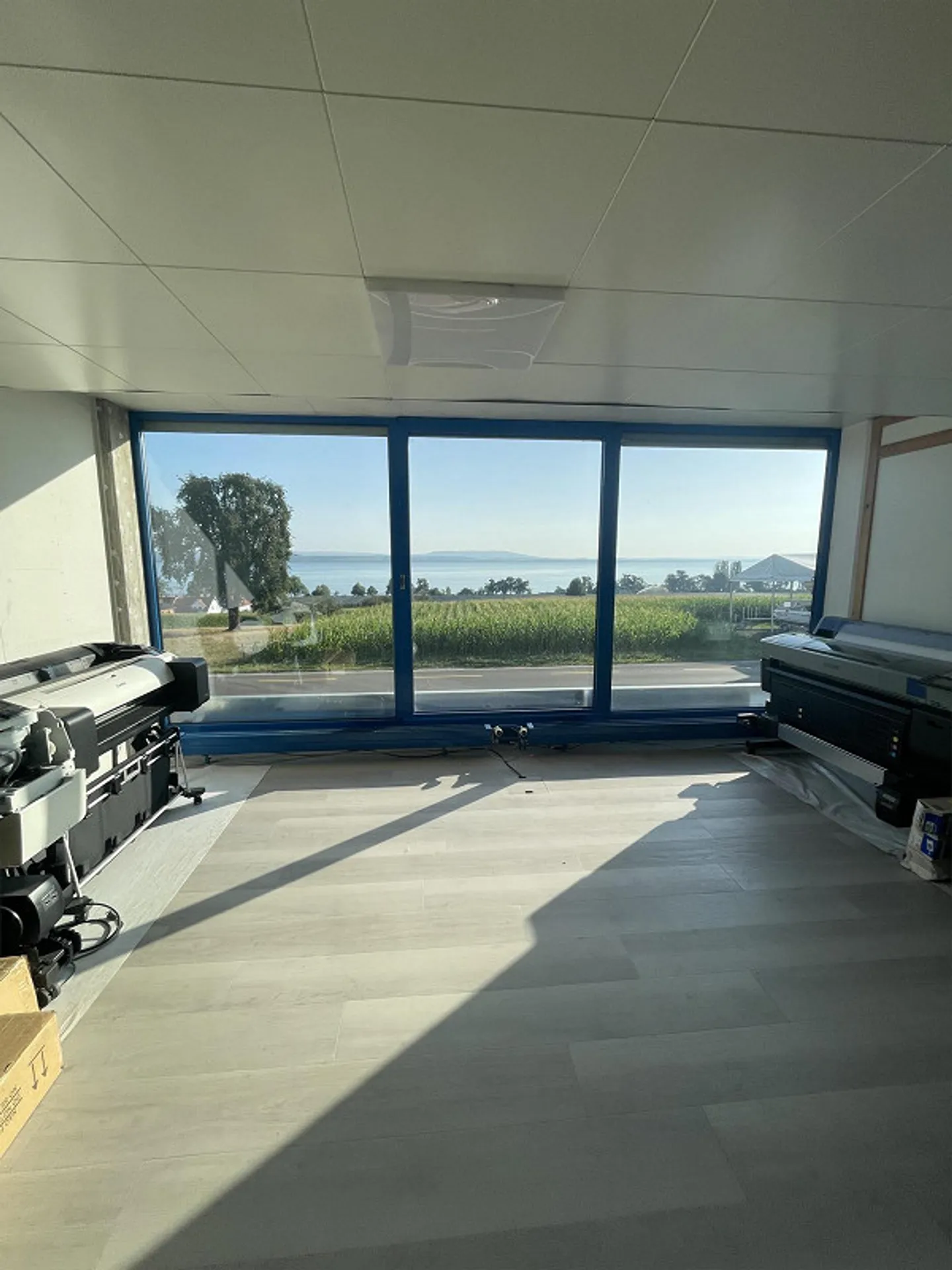 Ufficio / Magazzino con Vista Lago - Foto 4 di 9