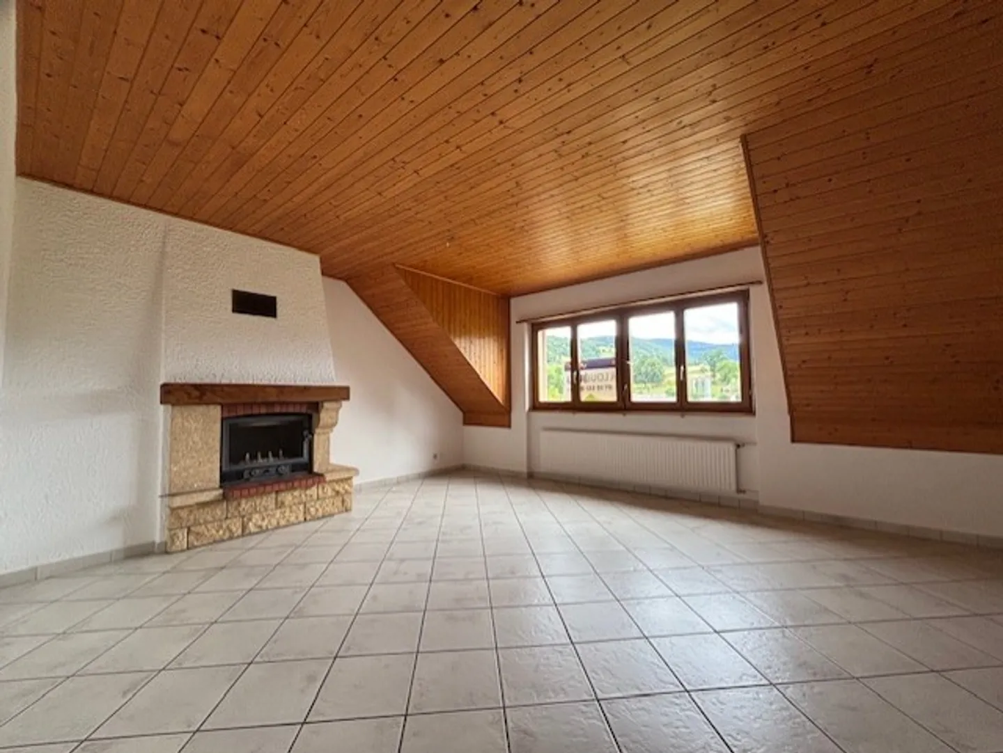 Appartement avec 3.5 pièces à louer - Photo 1 sur 8