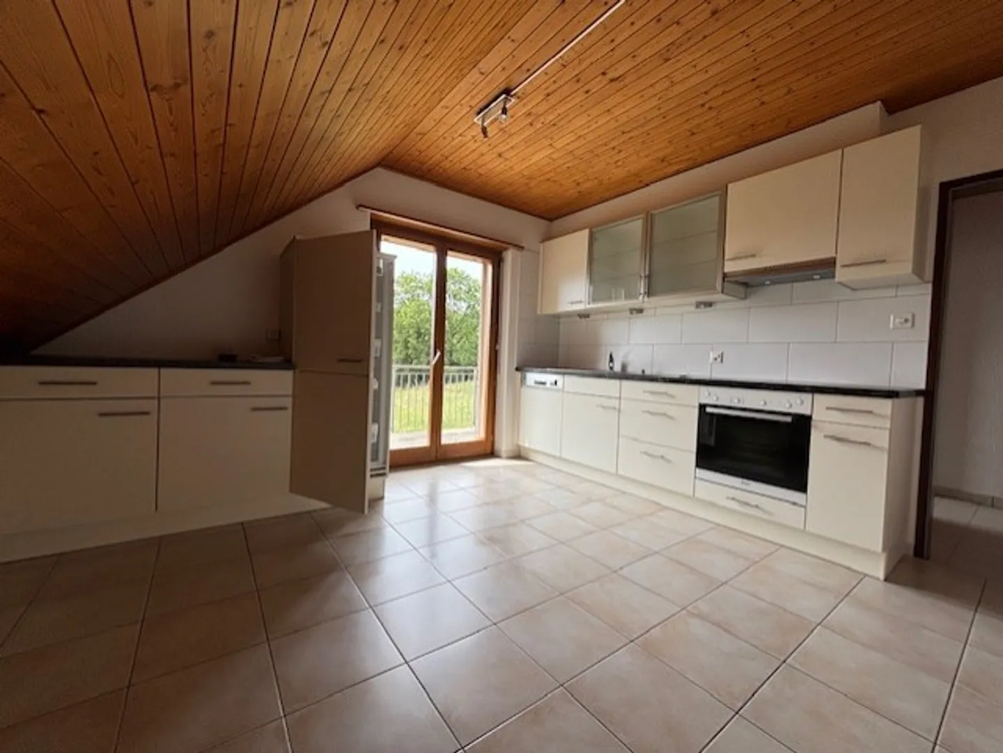 Appartement avec 3.5 pièces à louer - Photo 8 sur 8