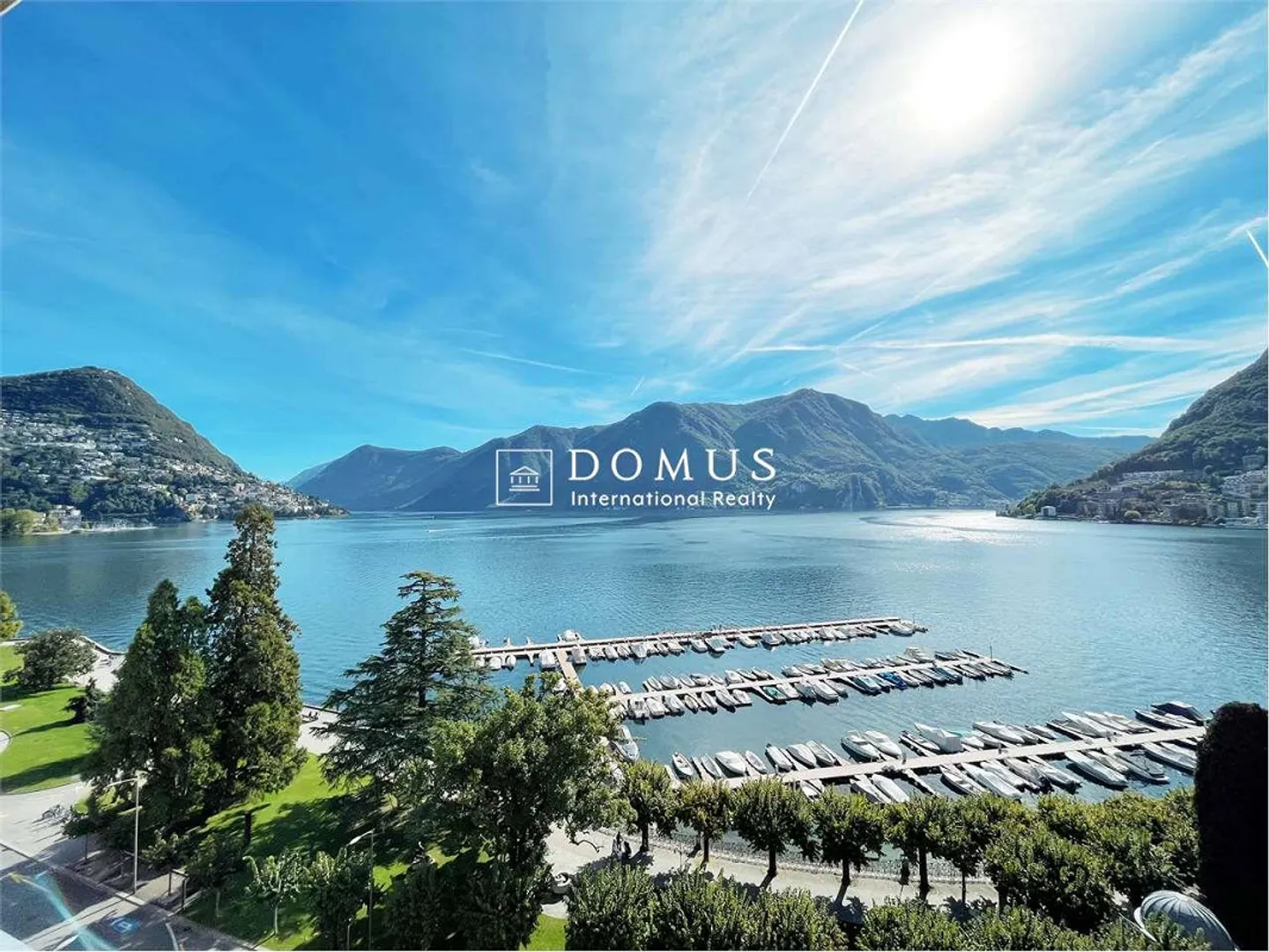 Centro Lugano - 350 m² lake view - Photo 1 of 2