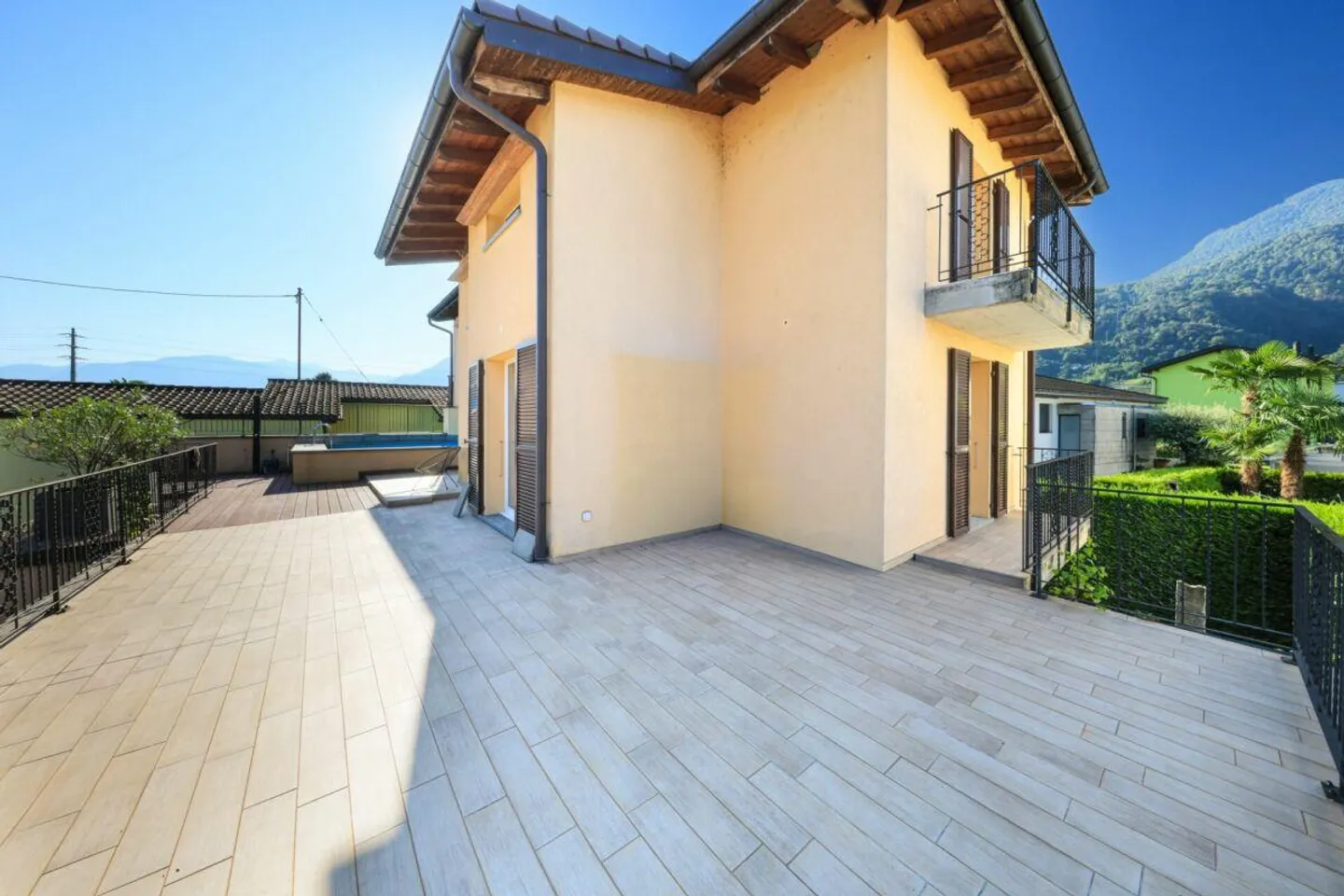 QUARTINO - Casa bifamiliare con due appartamenti - Foto 12 di 30