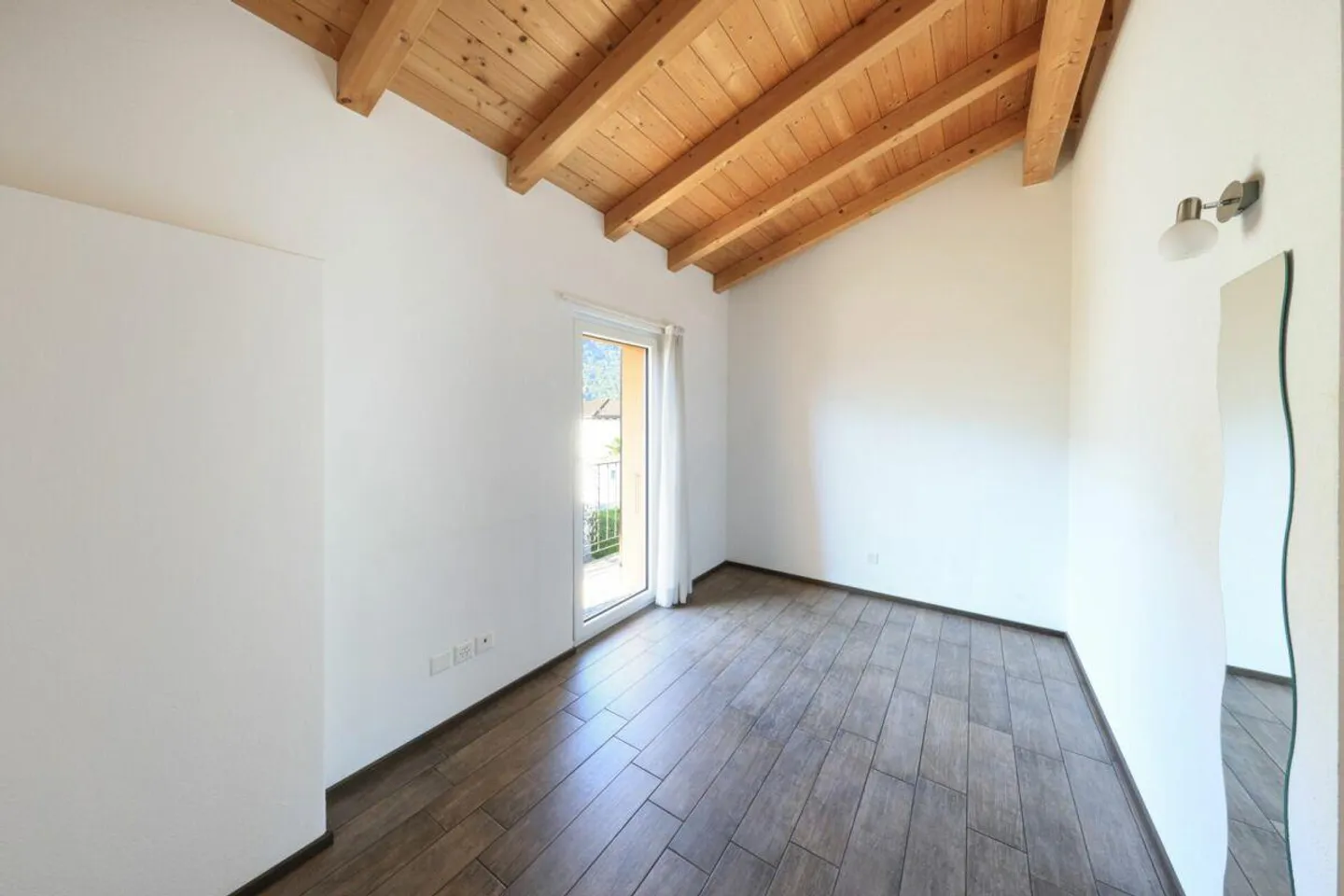 QUARTINO - Casa bifamiliare con due appartamenti - Foto 16 di 30