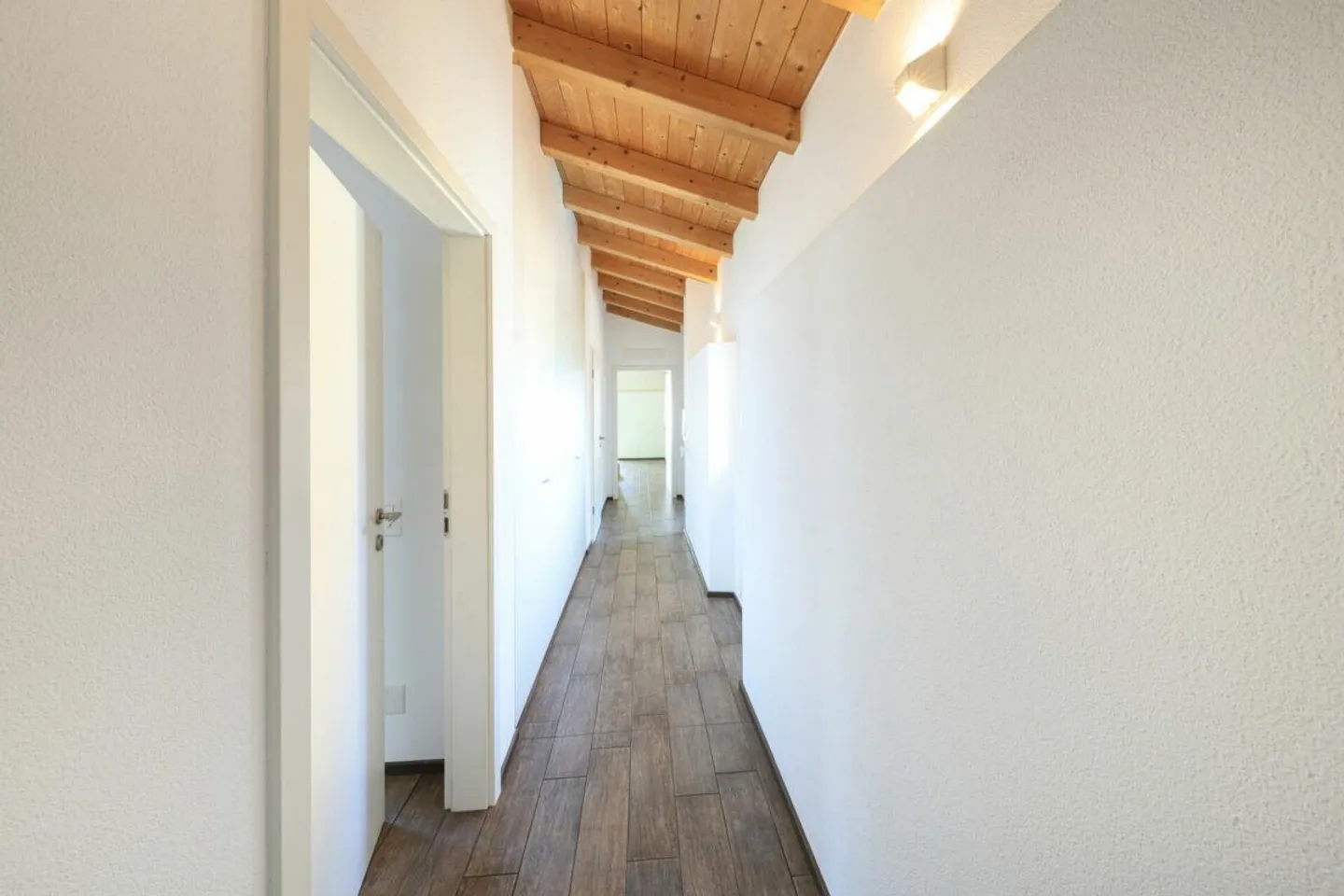 QUARTINO - Casa bifamiliare con due appartamenti - Foto 19 di 30