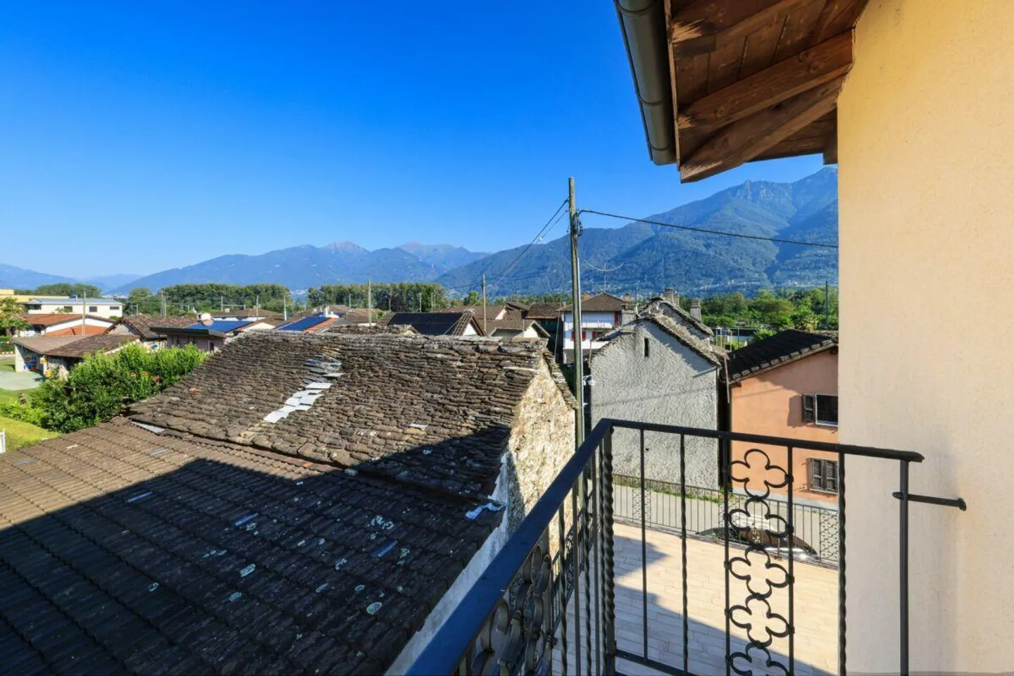 QUARTINO - Casa bifamiliare con due appartamenti - Foto 21 di 30