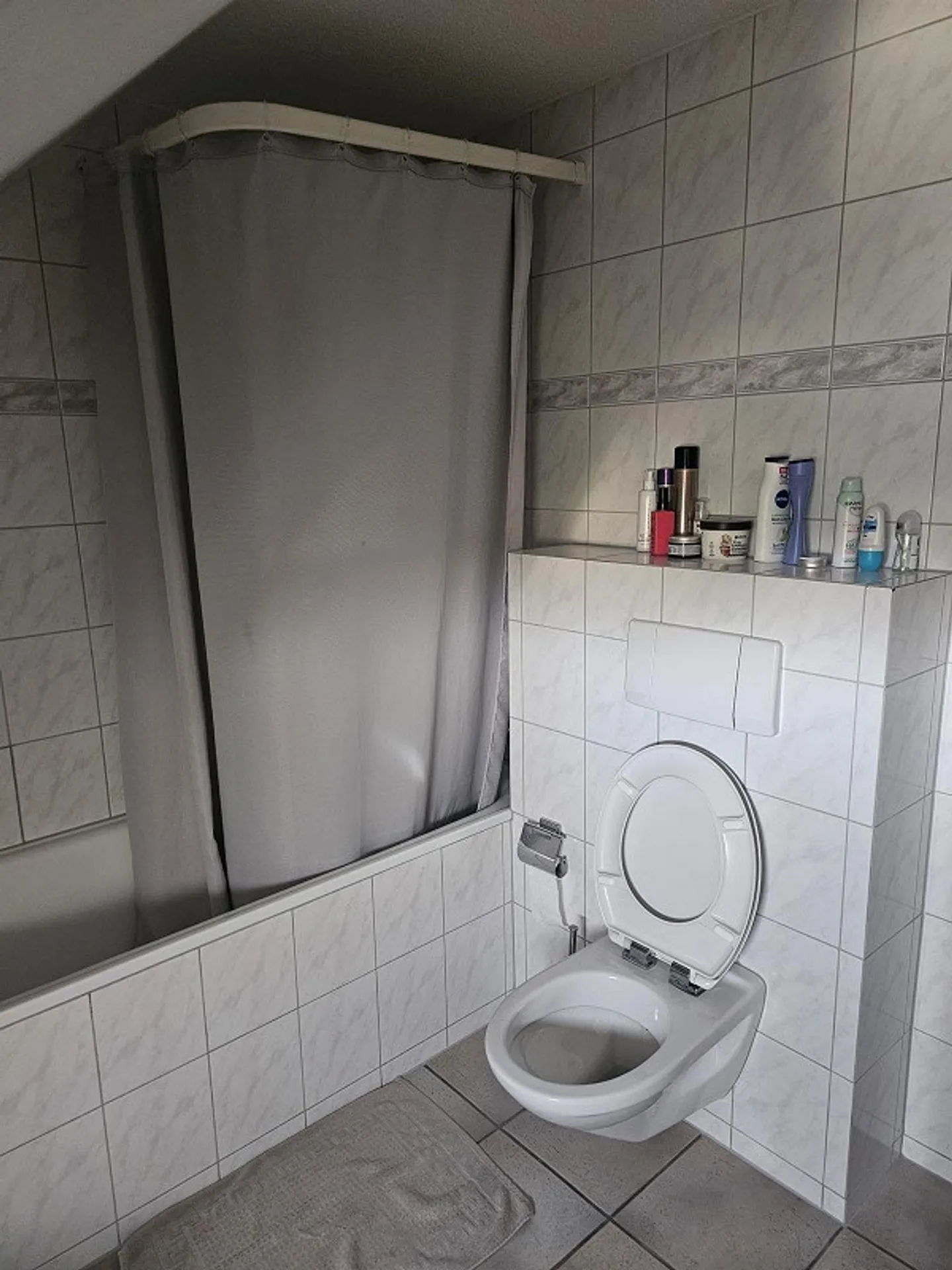 Appartamento maisonette di 2,5 stanze a Lengwil con vista sul Lago di Costanza - Foto 7 di 11