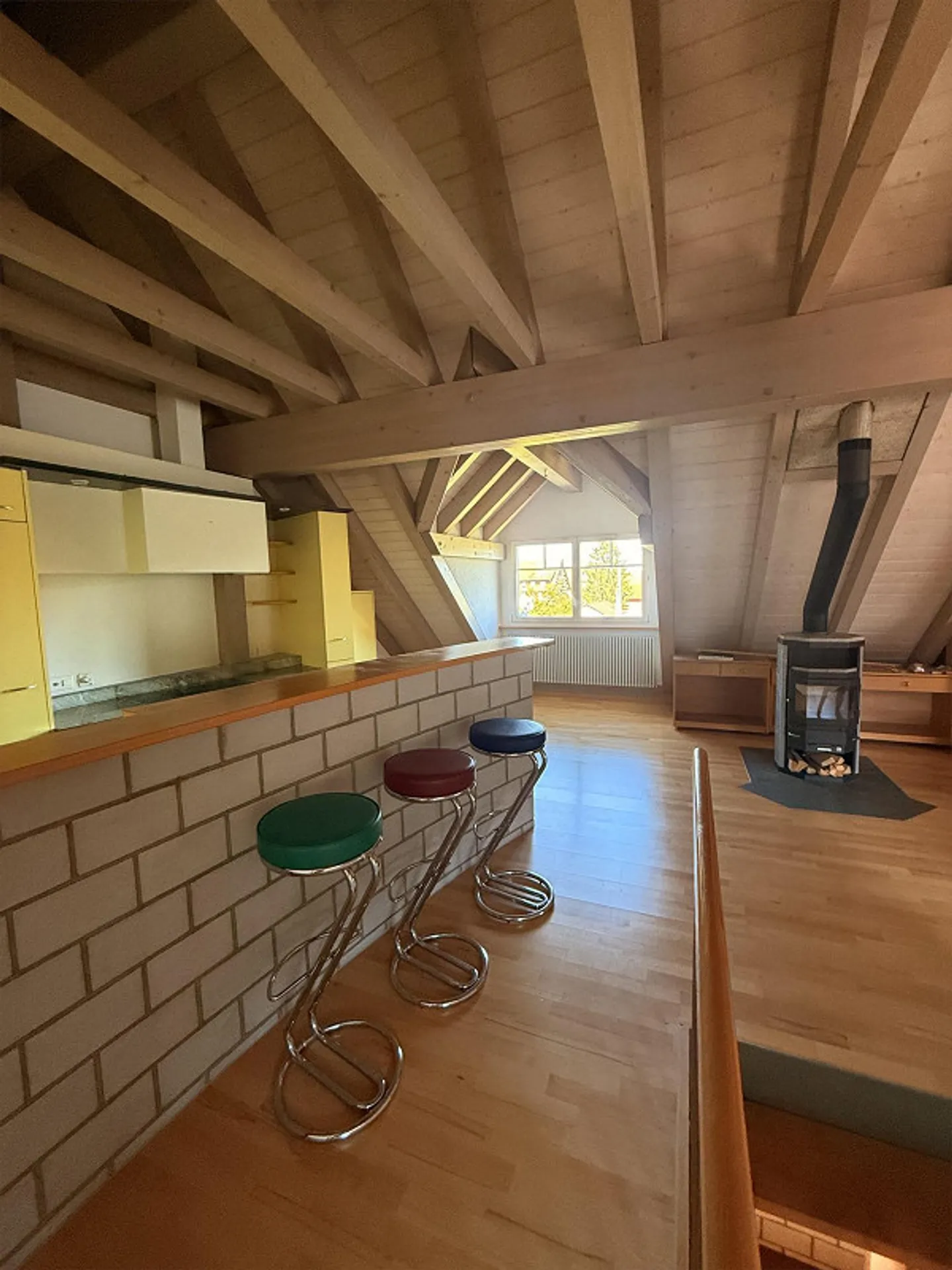 Spacious 6.5-room single-family house with garden in Berlingen - Photo 18 of 24