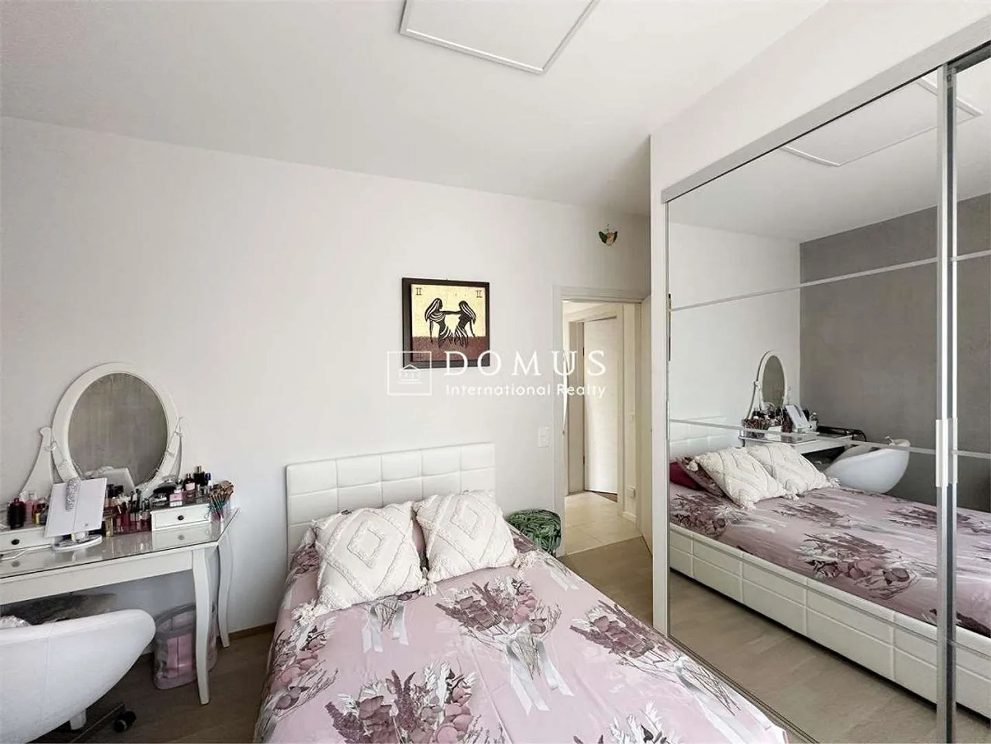 Spacious apartment in central area - Photo 7 of 13