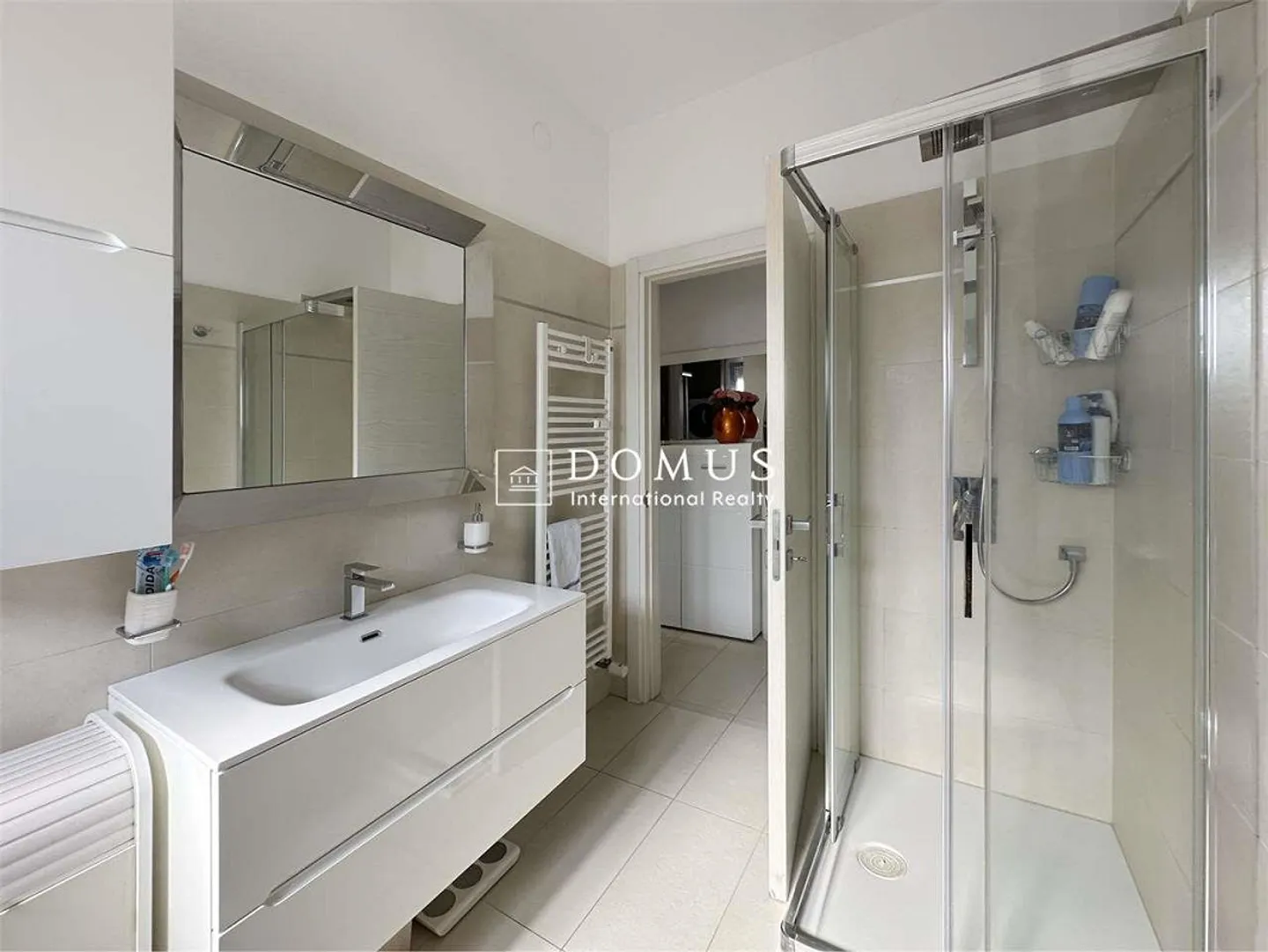 Spacious apartment in central area - Photo 9 of 13