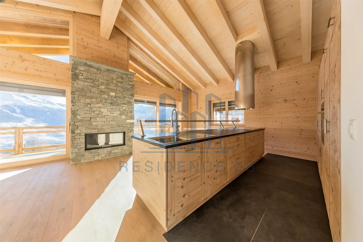 Magnificent Attic Penthouse 5.5 Rooms, Ski 4 Valleys - Thyon Les Collons - Photo 3 of 13