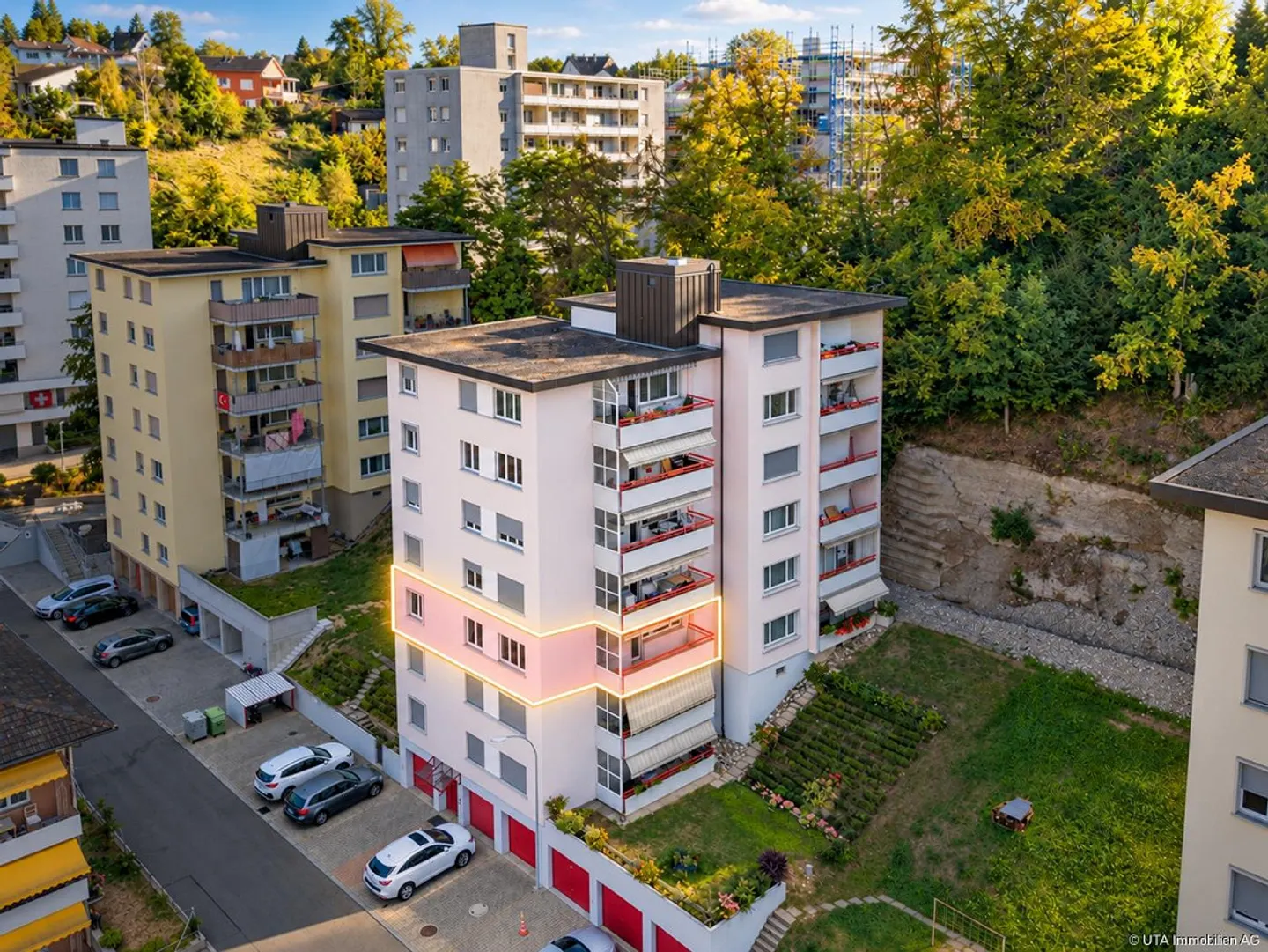 4-Zimmerwohnung mit Renovationspotential - Foto 1 von 9