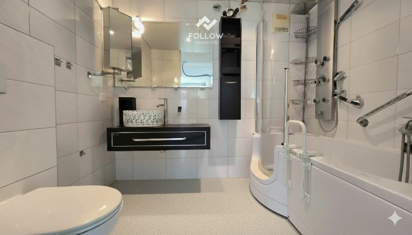 Light, Space and Quality of Life - Dreamy 4.5-Room Apartment in the Heart of Pieterlen - Photo 11 of 14