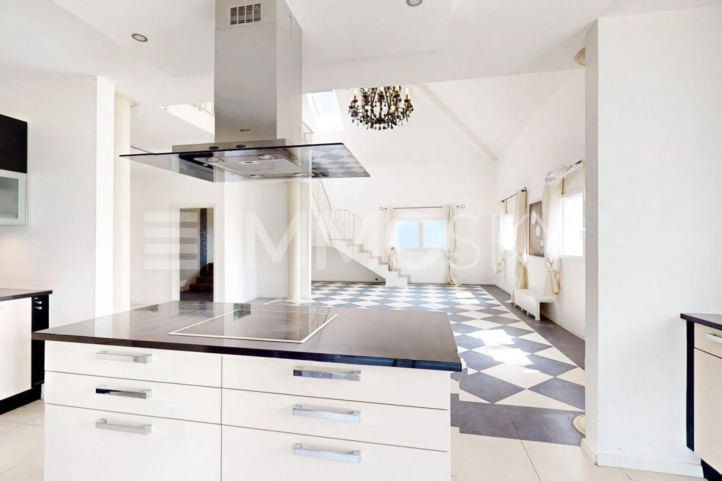 Superbi volumi, casa con due appartamenti - Foto 4 di 5