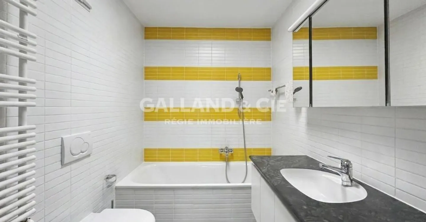 Lausanne - Nahe Chailly - Wunderschöne 3,5 Zimmer - ~132 m² Wohnfläche - Foto 5 von 6