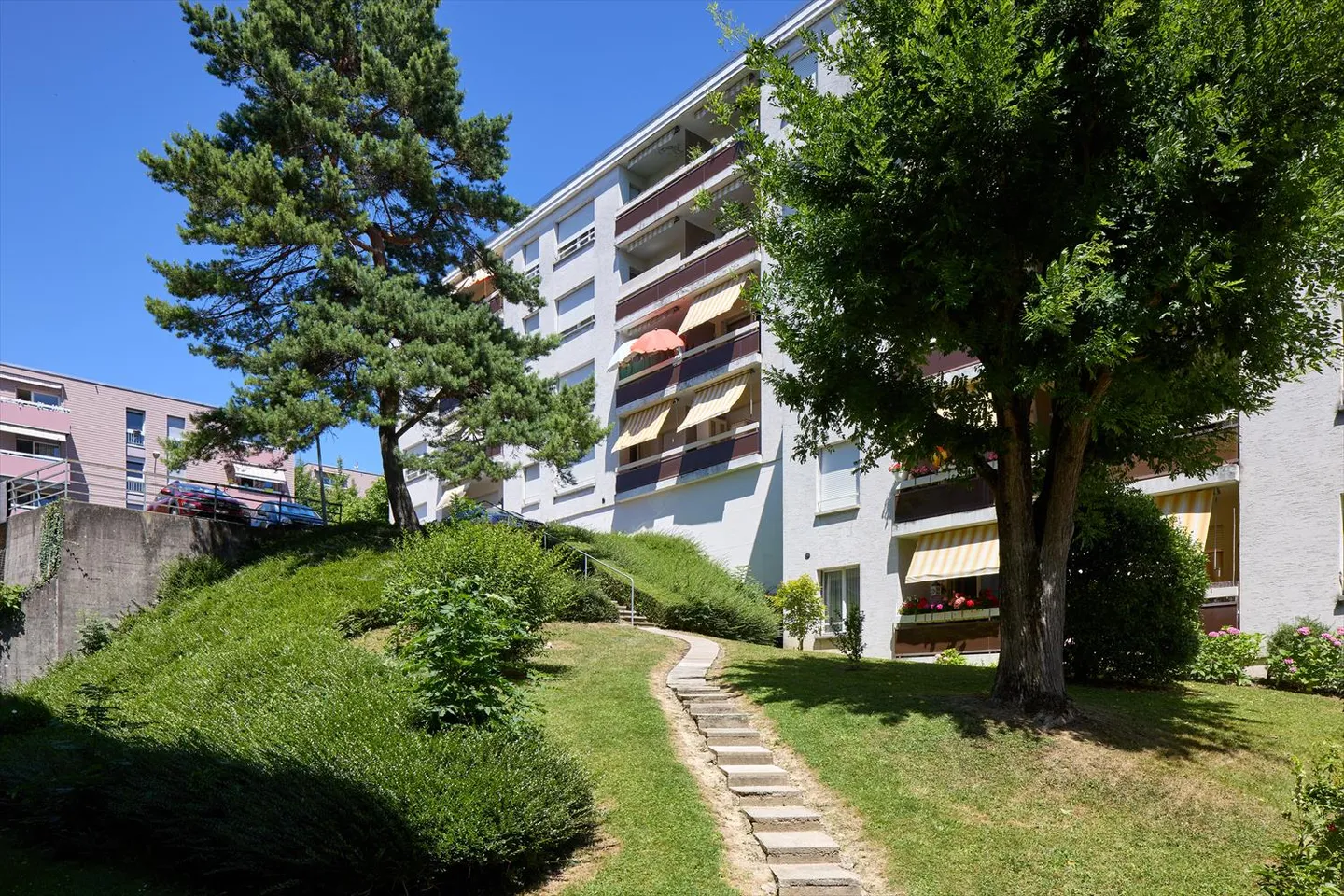 Appartement 2 pièces - Photo 2 sur 4