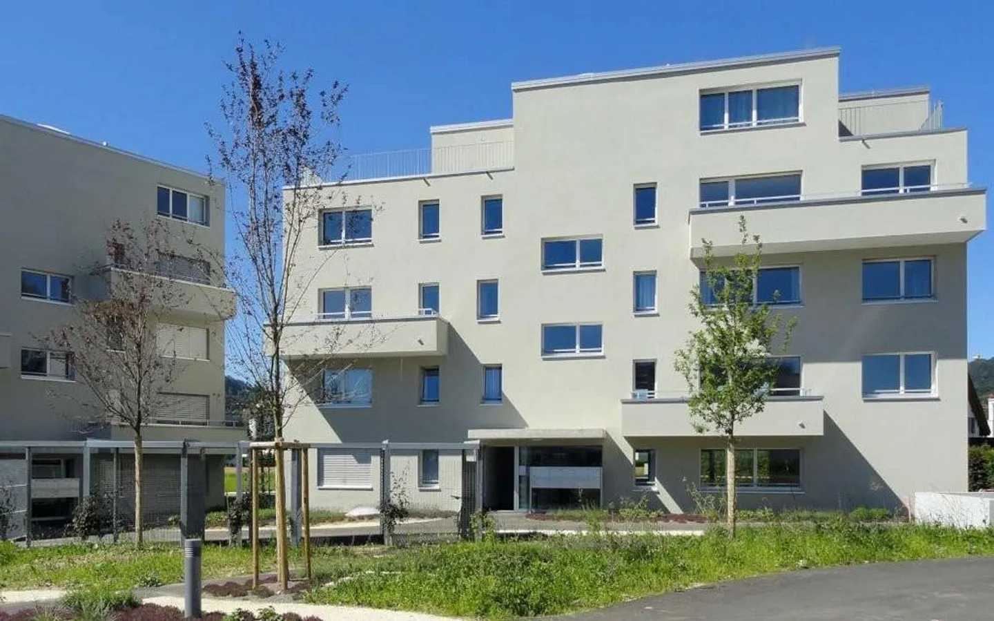 Appartamento moderno con vista sul castello ad Aarburg - Foto 1 di 8