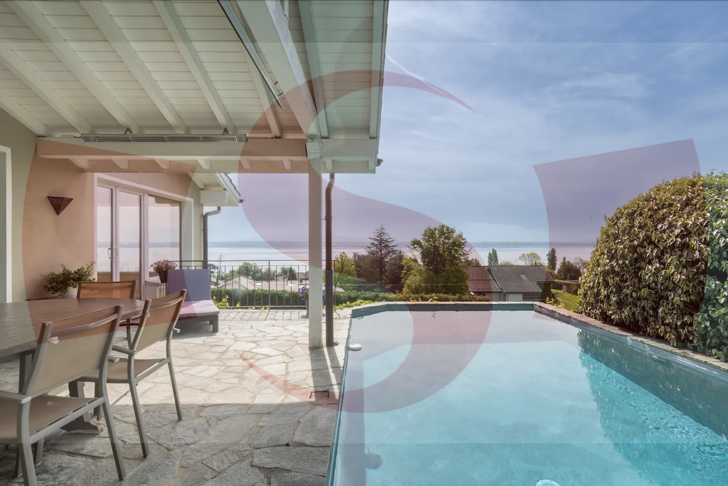 Un indirizzo eccezionale nel cuore di Nyon, a due passi dal lago. Townhouse di alta gamma - Foto 1 di 15