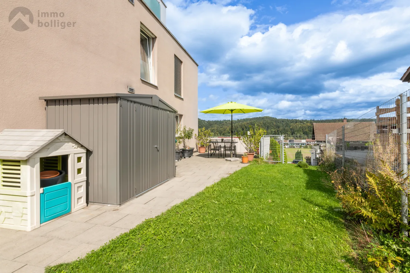 Green. Modern. Private. - Your home with a generous garden area - Photo 12 of 13