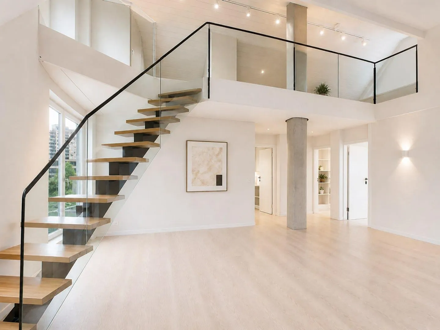 Detached Villa with Spa, Commercial Unit and Plenty of Design Options - Photo 10 of 13