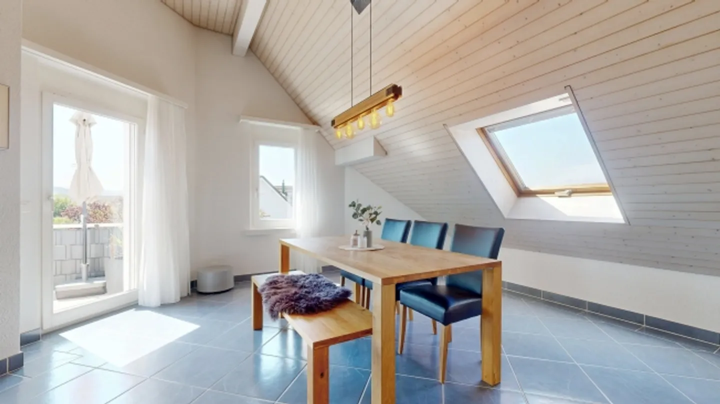 APPARTAMENTO PENTHOUSE SPAZIOSO - Foto 4 di 8