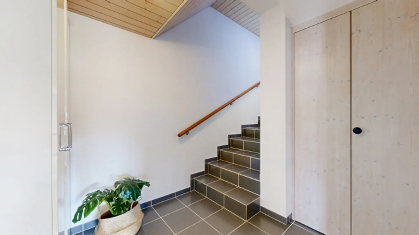 APPARTAMENTO PENTHOUSE SPAZIOSO - Foto 6 di 8