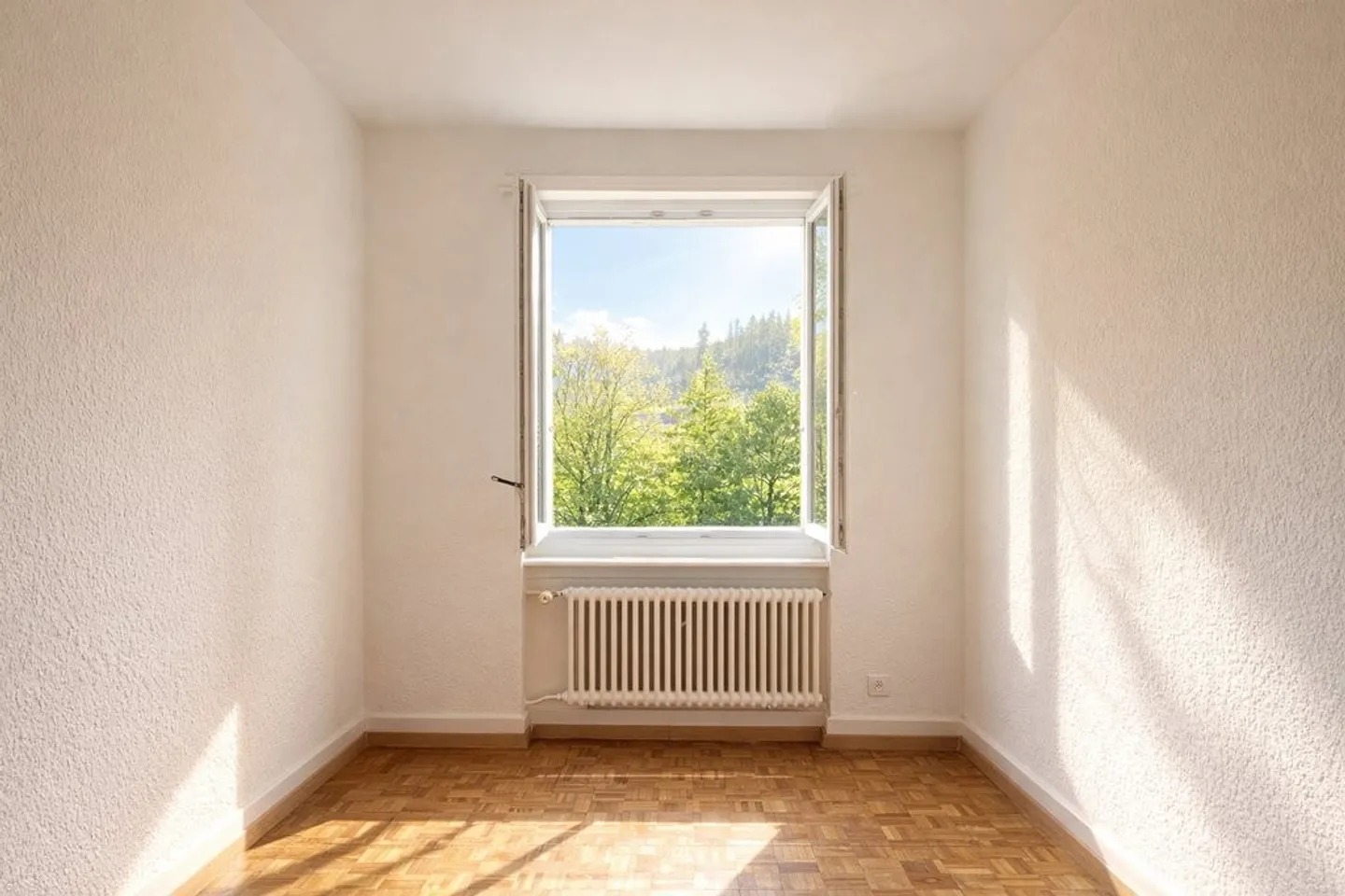 Bellissimo appartamento ristrutturato in un quartiere tranquillo - Foto 3 di 8